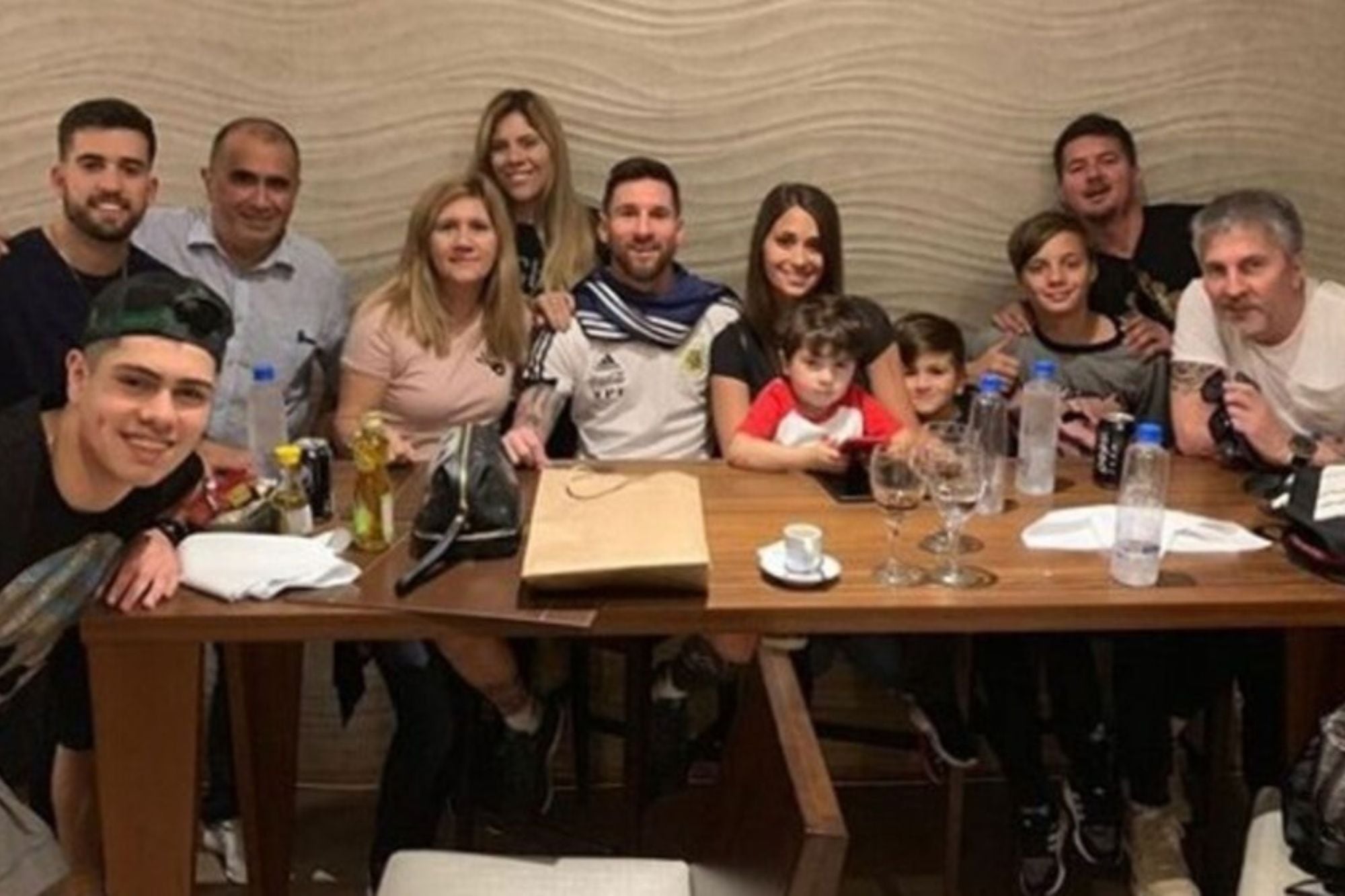 El capitán junto a su familia, su gran pilar