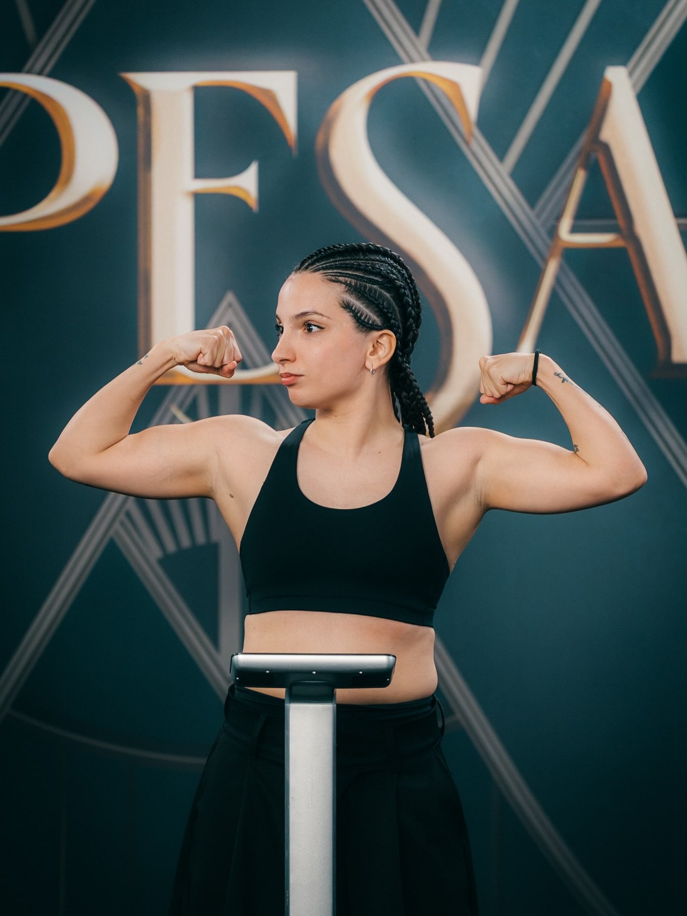 Angie Velasco, la única mujer argentina que participa de La Velada del Año 2 (Foto: Instagram/@angievelasco08)