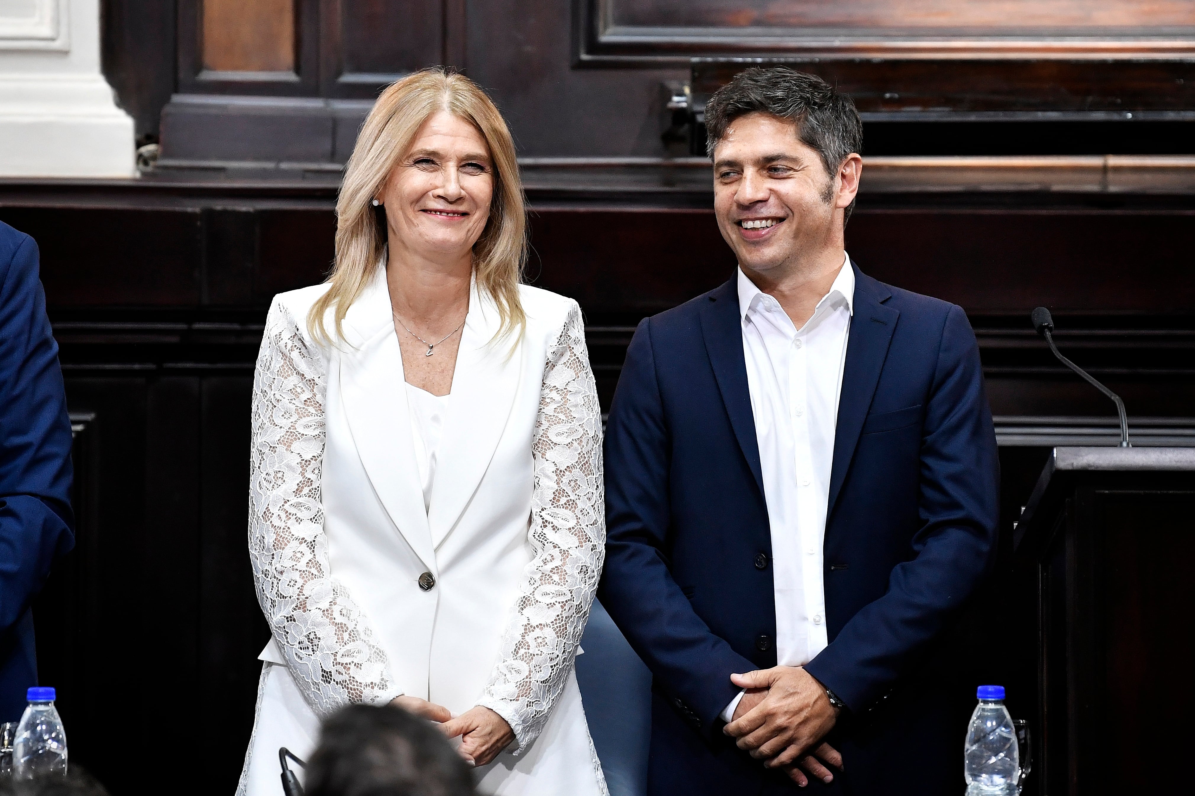 Verónica Magario y Axel Kicillof, vicegobernadora y gobernador, finalizan sus mandatos en 2027 y no pueden presentarse para una nueva reelección