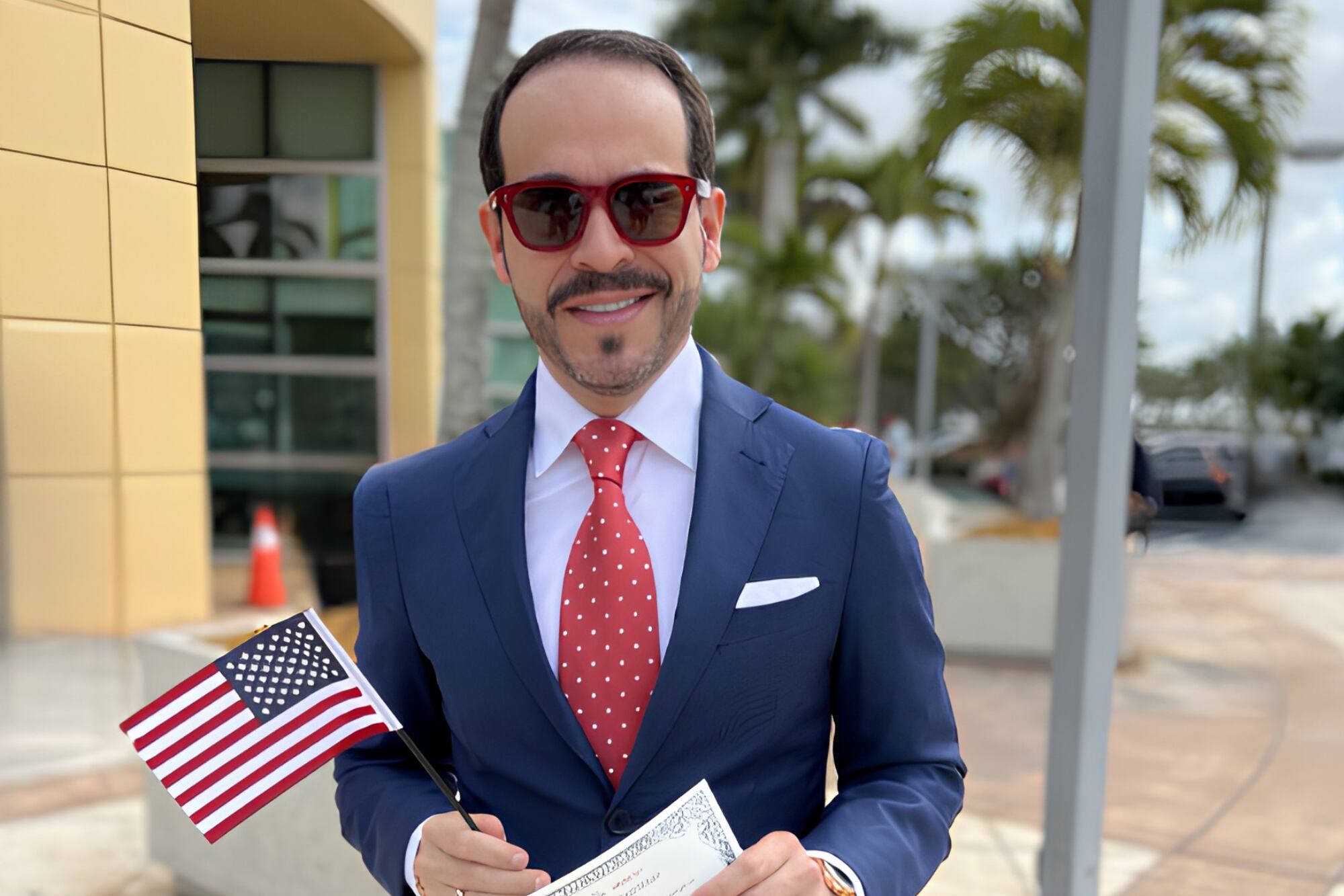 El candidato a presidente de Colombia que hizo su vida en Miami y se nacionalizó estadounidense