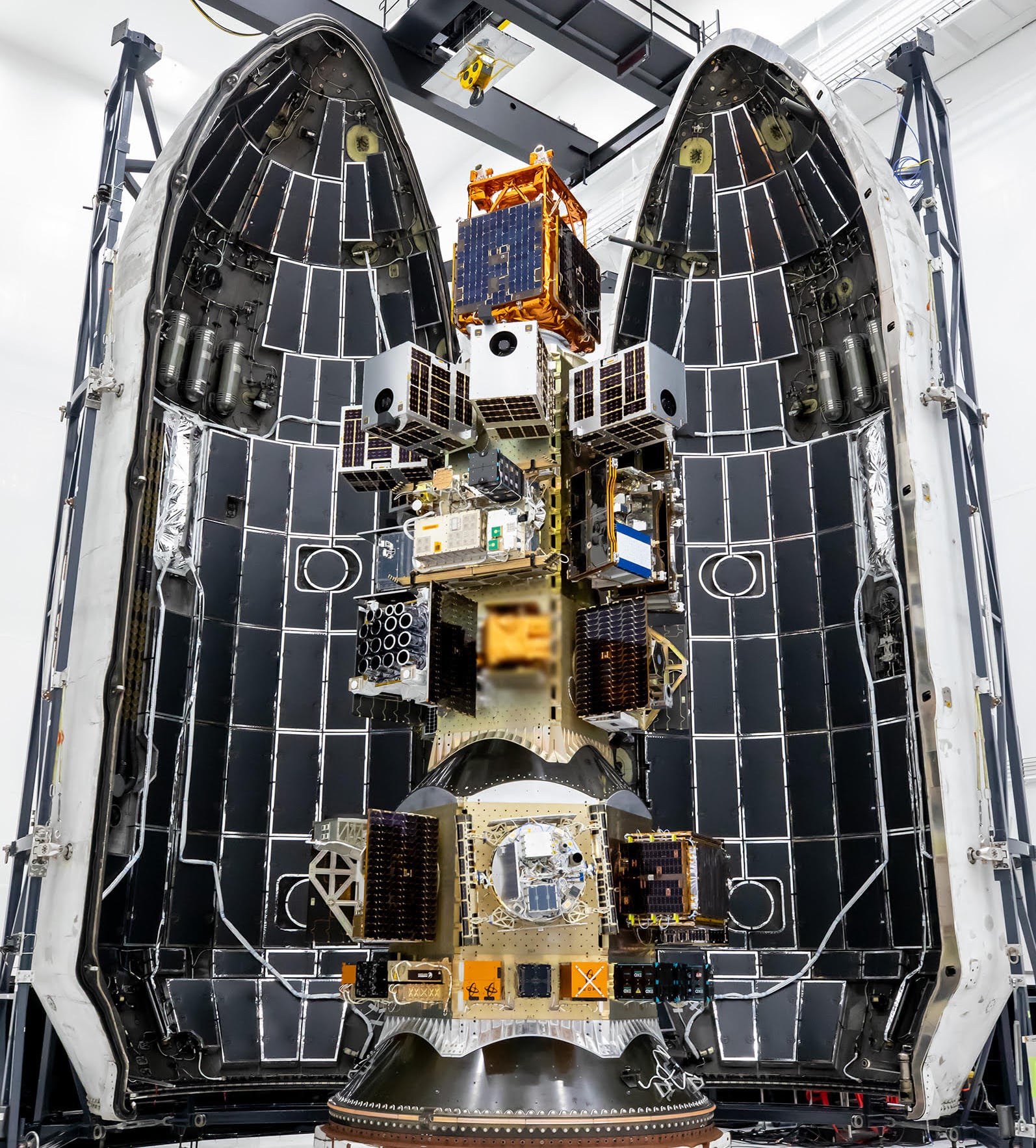 Imagen del lanzamiento de satélites de California