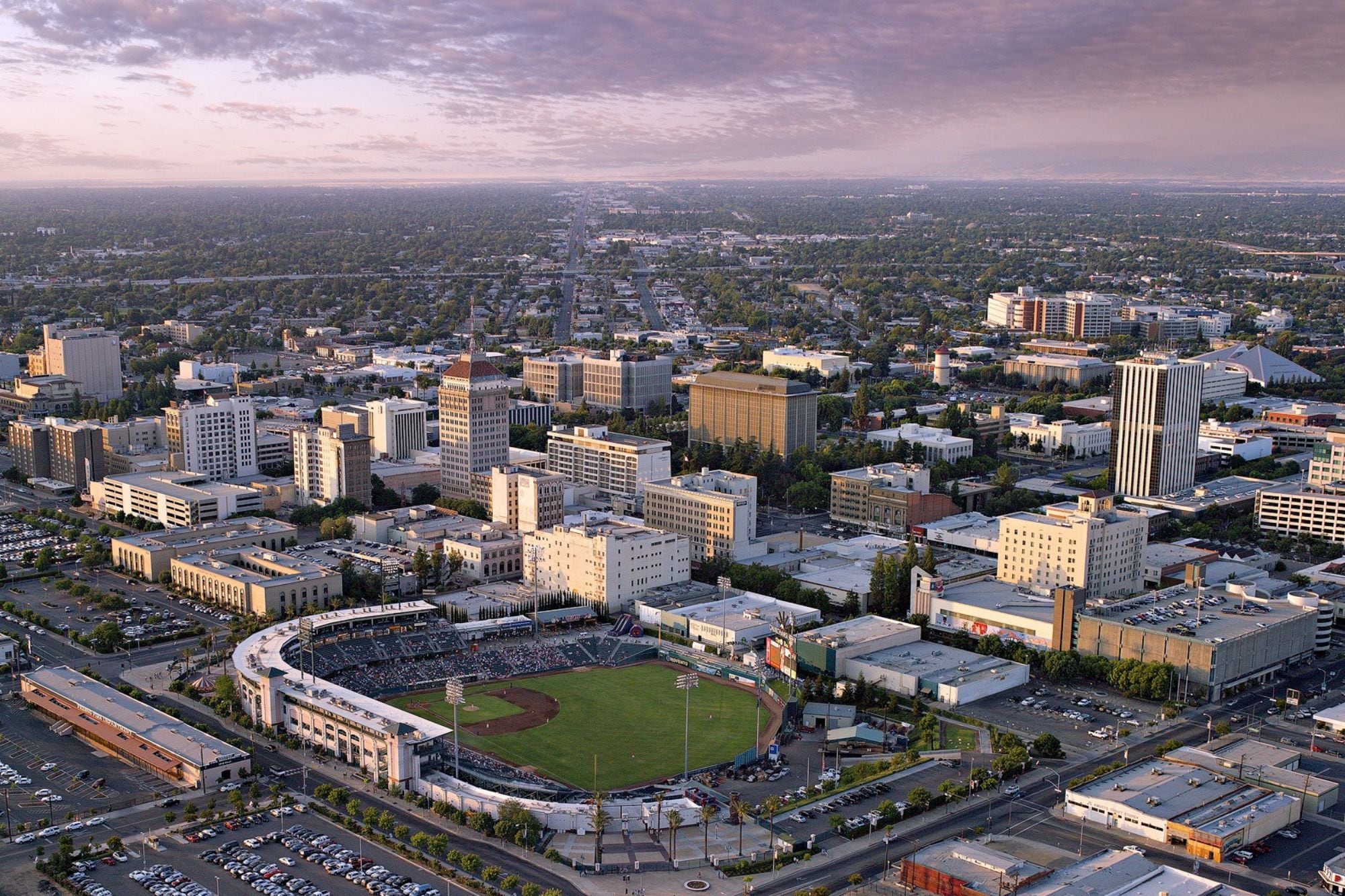 En California: cuáles son las ciudades más baratas para alquilar una casa, según la IA