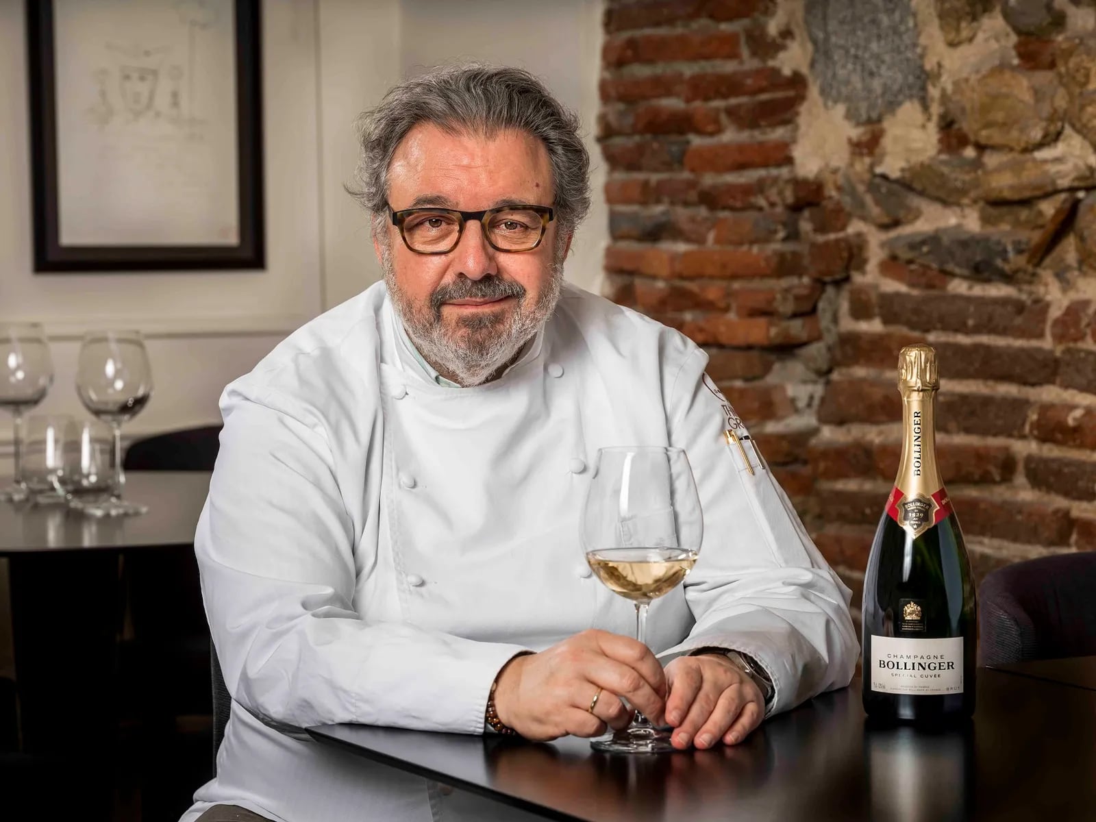 Juanjo López, chef español: “El arroz blanco no se hace con agua, sino con tres ajos, dos hojas de laurel y caldo”