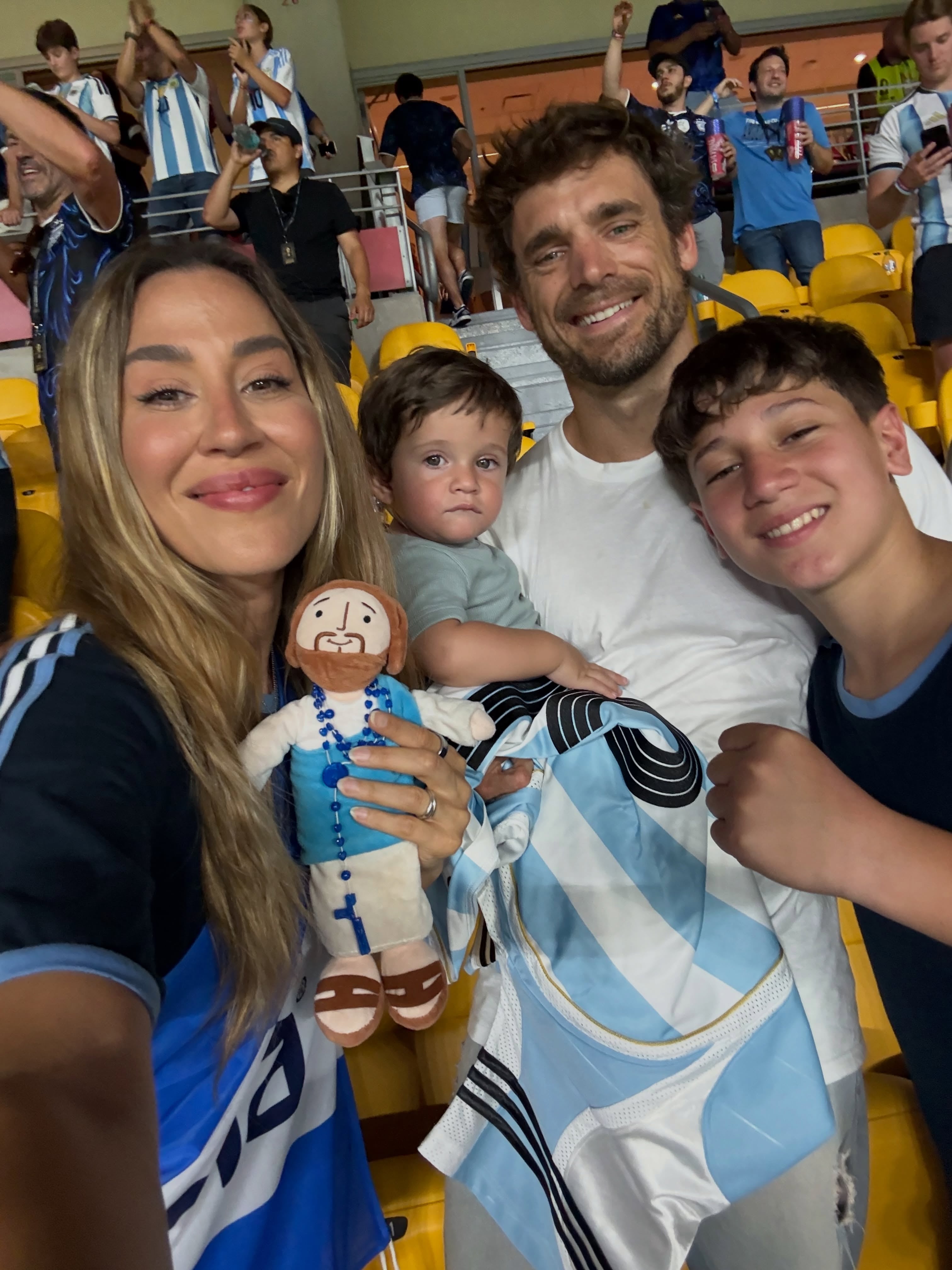 Jimena Barón se encuentra en los Estados Unidos con su pareja Matías Palleiro y sus hijos Arturo y Momo (Foto: Instagram @jmena)