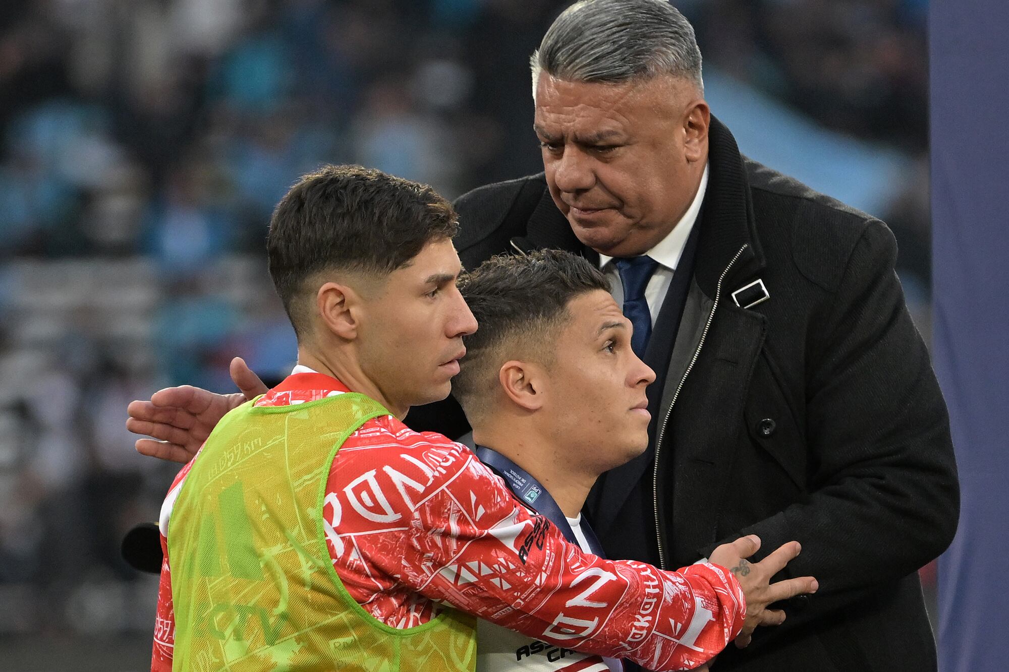 Gonzalo Montiel evitó saludar a Claudio Tapia durante la premiación, tras la derrota de River ante Belgrano