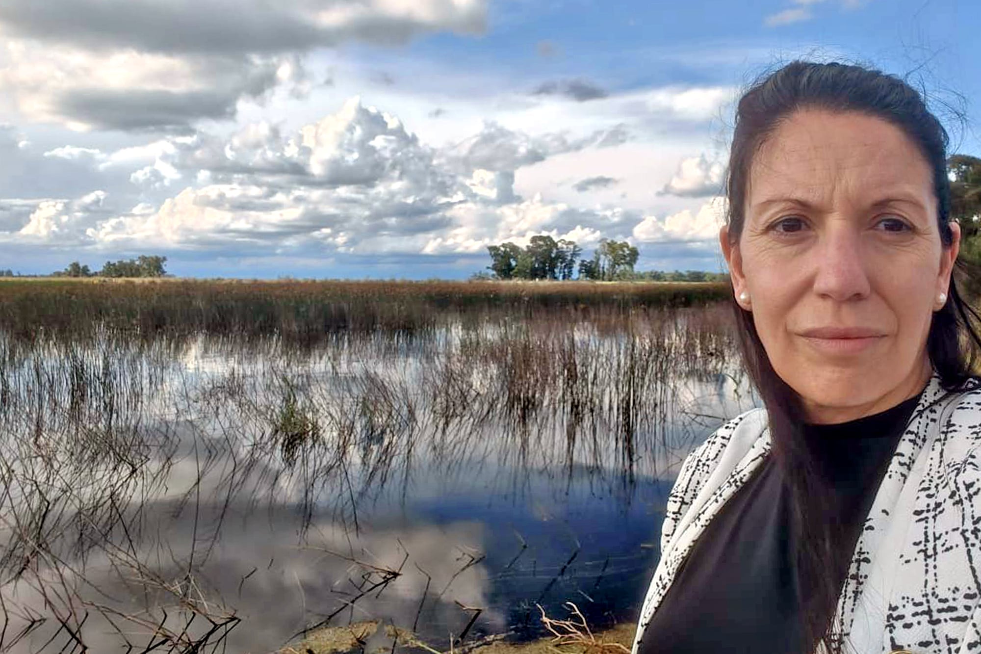 “La situación es catastrófica”: calculan que Buenos Aires tiene 5 millones de hectáreas comprometidas por el agua y hay desesperación en el campo