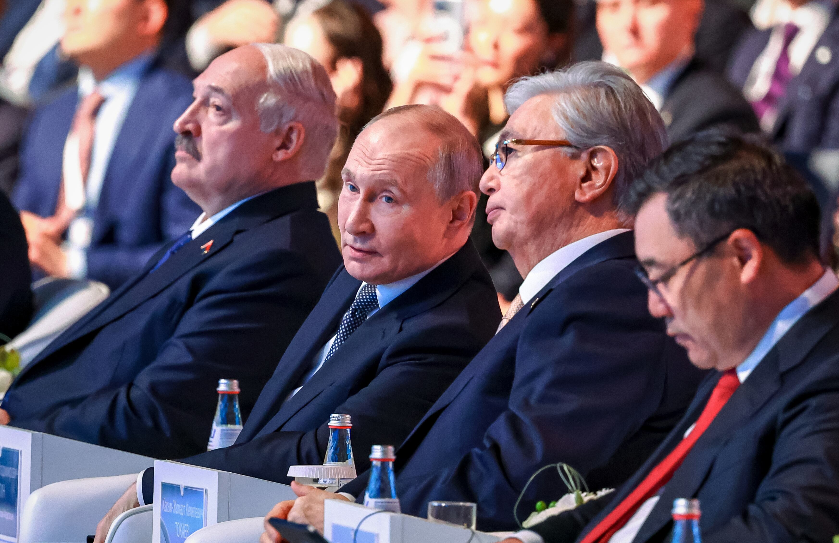 Putin junto a líderes de la Unión Económica Euroasiática