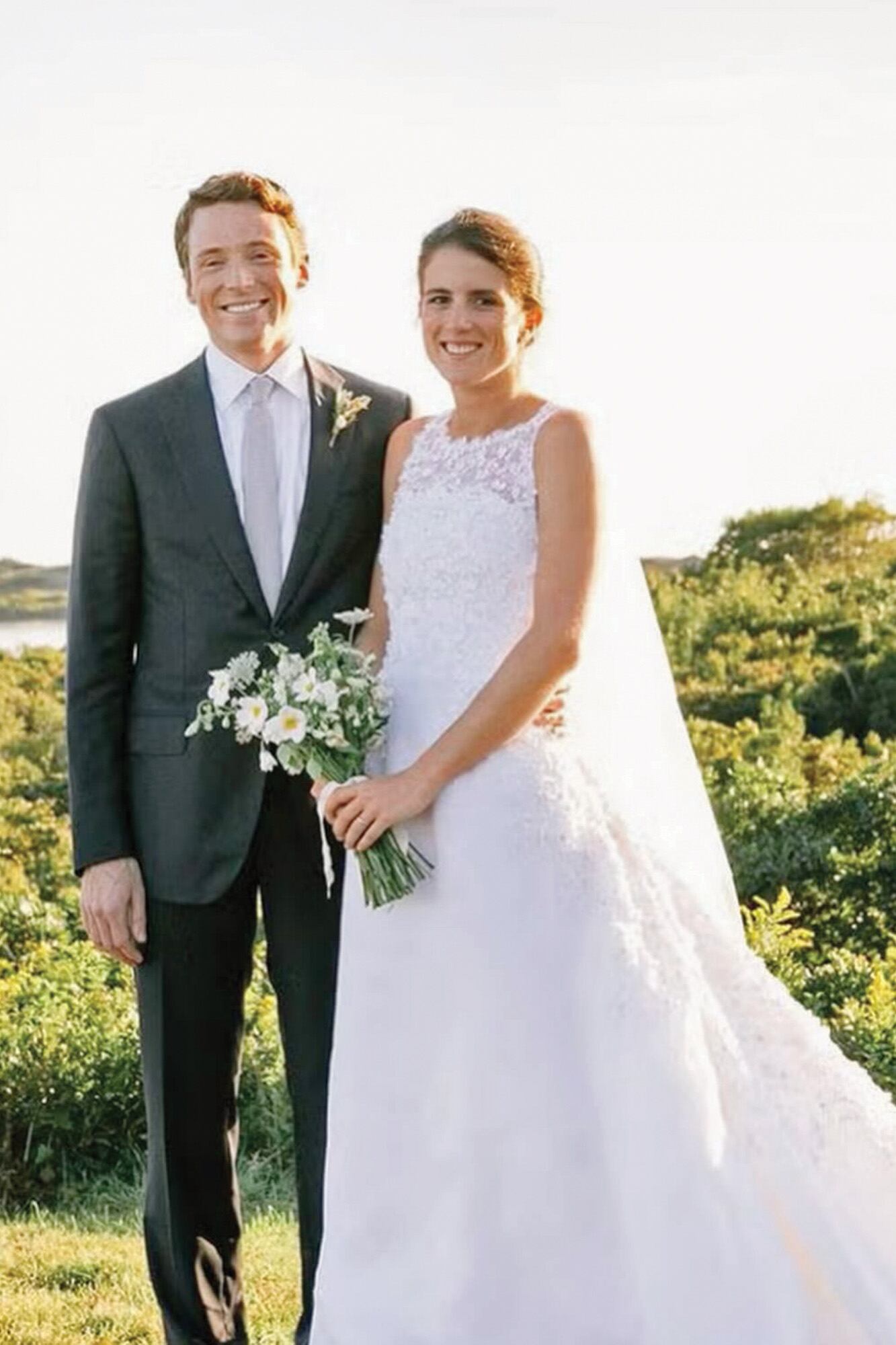 Todas las fotos. El funeral íntimo de Tatiana Schlossberg, la nieta de John y Jackie Kennedy, que hizo llorar a Nueva York 16 Un recuerdo de su casamiento, en Martha's Vineyard, en 2017