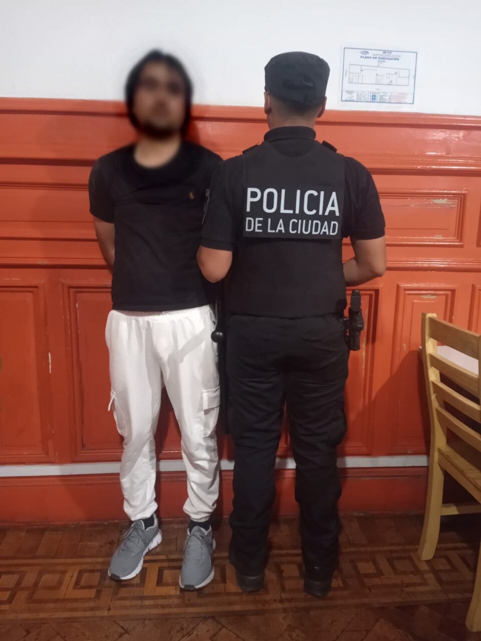 El ciudadano paquistaní fue encontrado por la Policía de la Ciudad