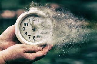 Retrocausación: el extraño experimento que parece tener un efecto en el pasado