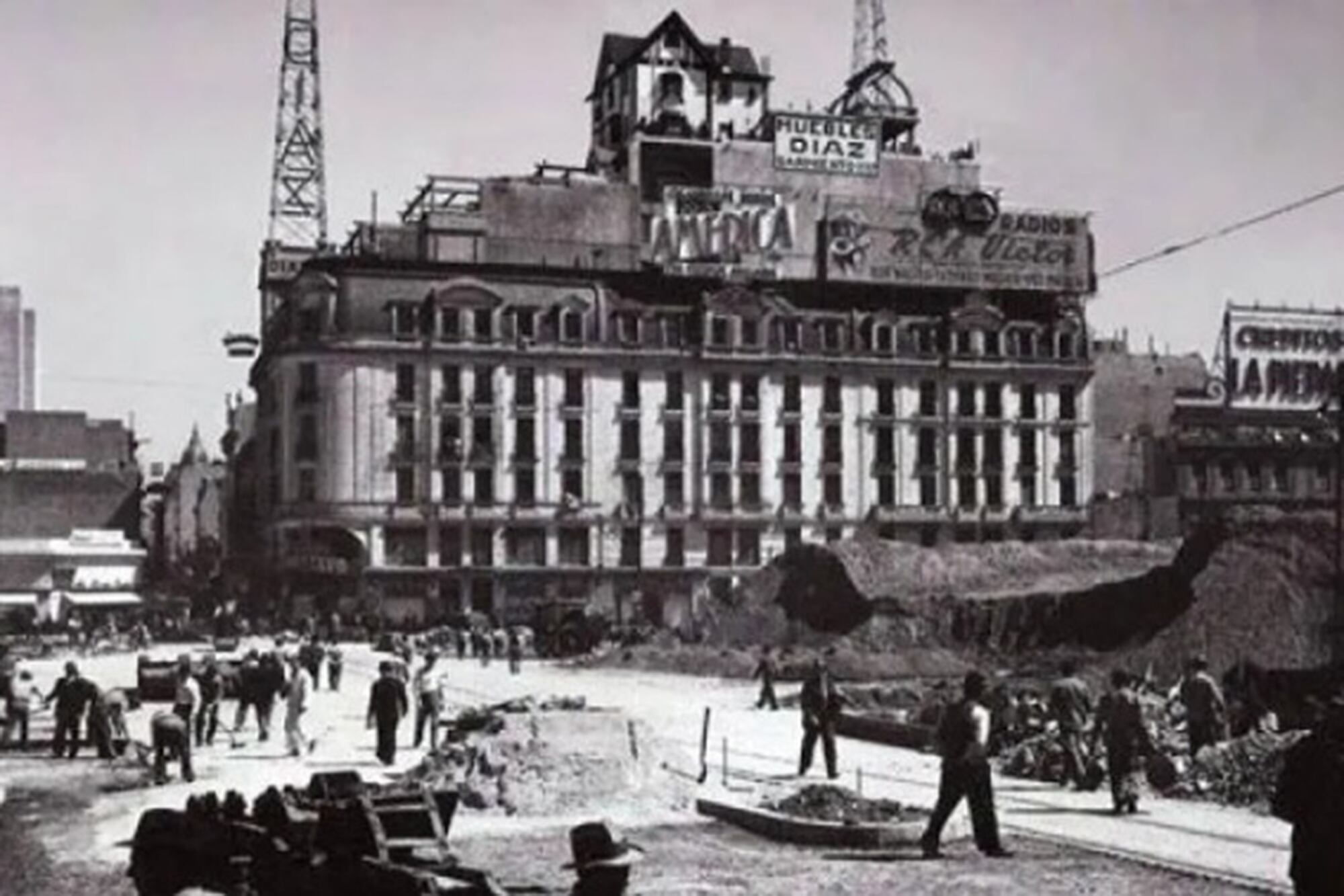 Funcionó desde 1927 como una mueblería icónica de Buenos Aires