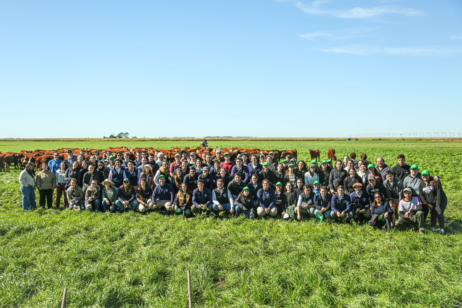 Importante iniciativa: el vínculo virtuoso que crece entre la producción y los estudiantes universitarios