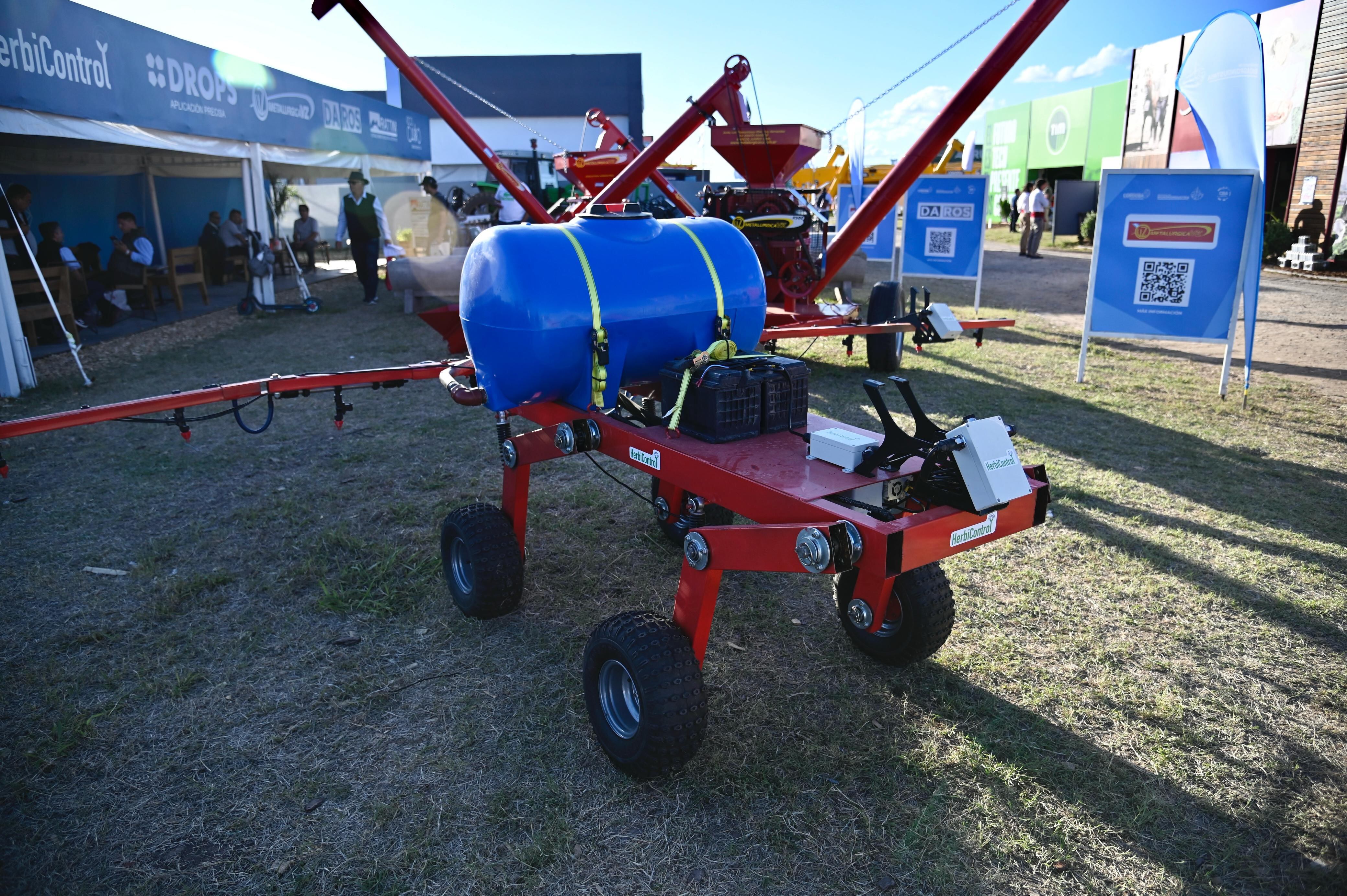 Es un sistema de erradicación de malezas, a través de la detección y pulverización selectiva