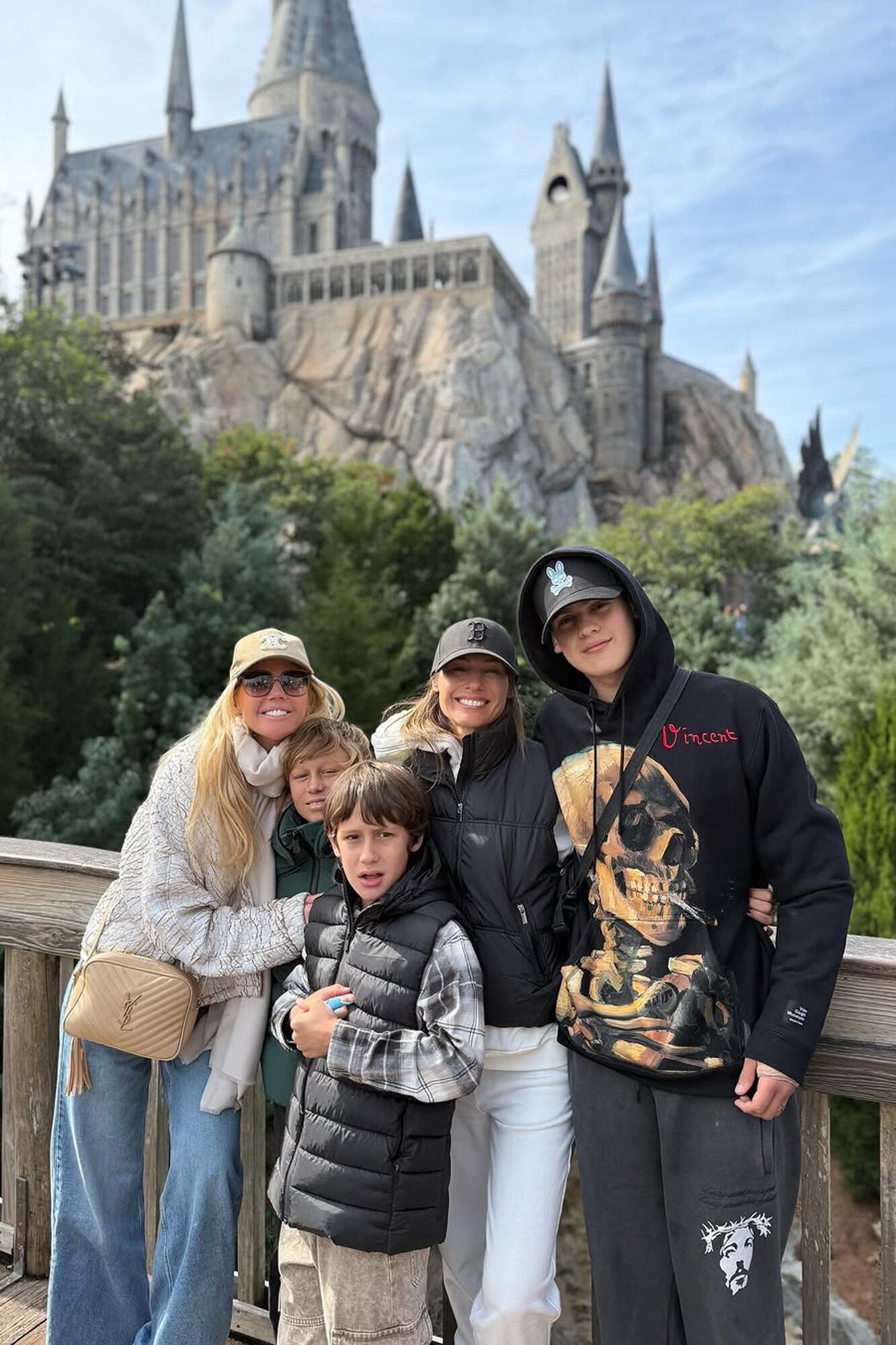 Barbie Simons se sumó al paseo.