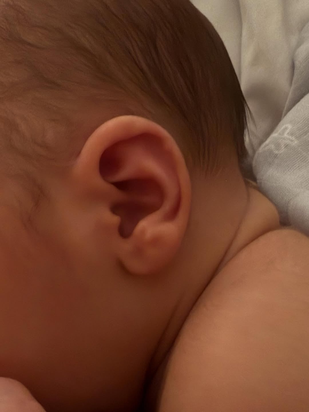 Úrsula Corberó compartió la intimidad de su día a día con su bebé y el Chino Darín: “Tanto amor no me cabe” 8 La tierna imagen de Dante Darín Corberó mientras duerme