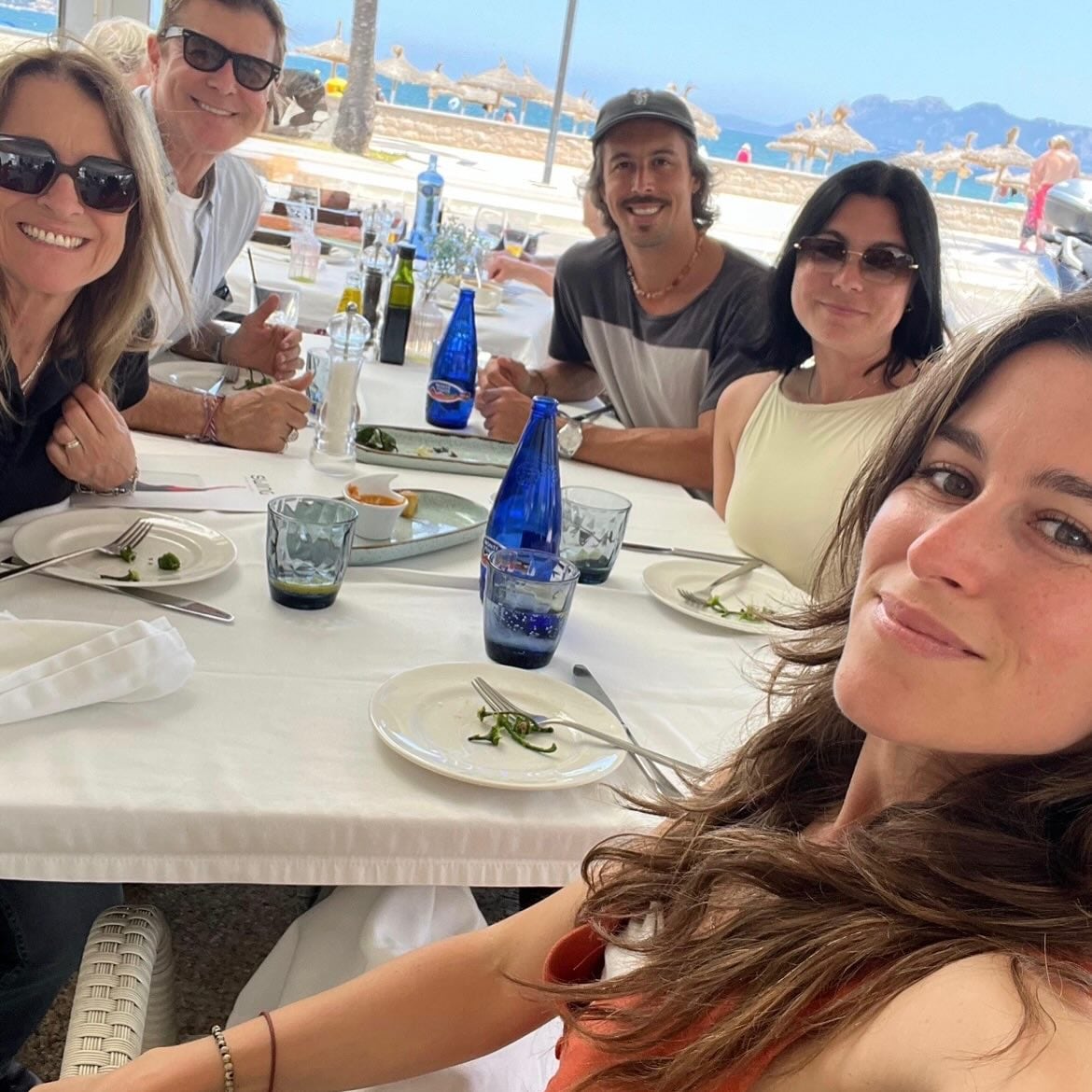 Gabriel Corrado y la decisión de sus tres hijos de vivir fuera de la Argentina: “Hay un vacío muy grande cuando se van” 6 Lucas, Lucía y Clara emigraron al exterior en su adolescencia