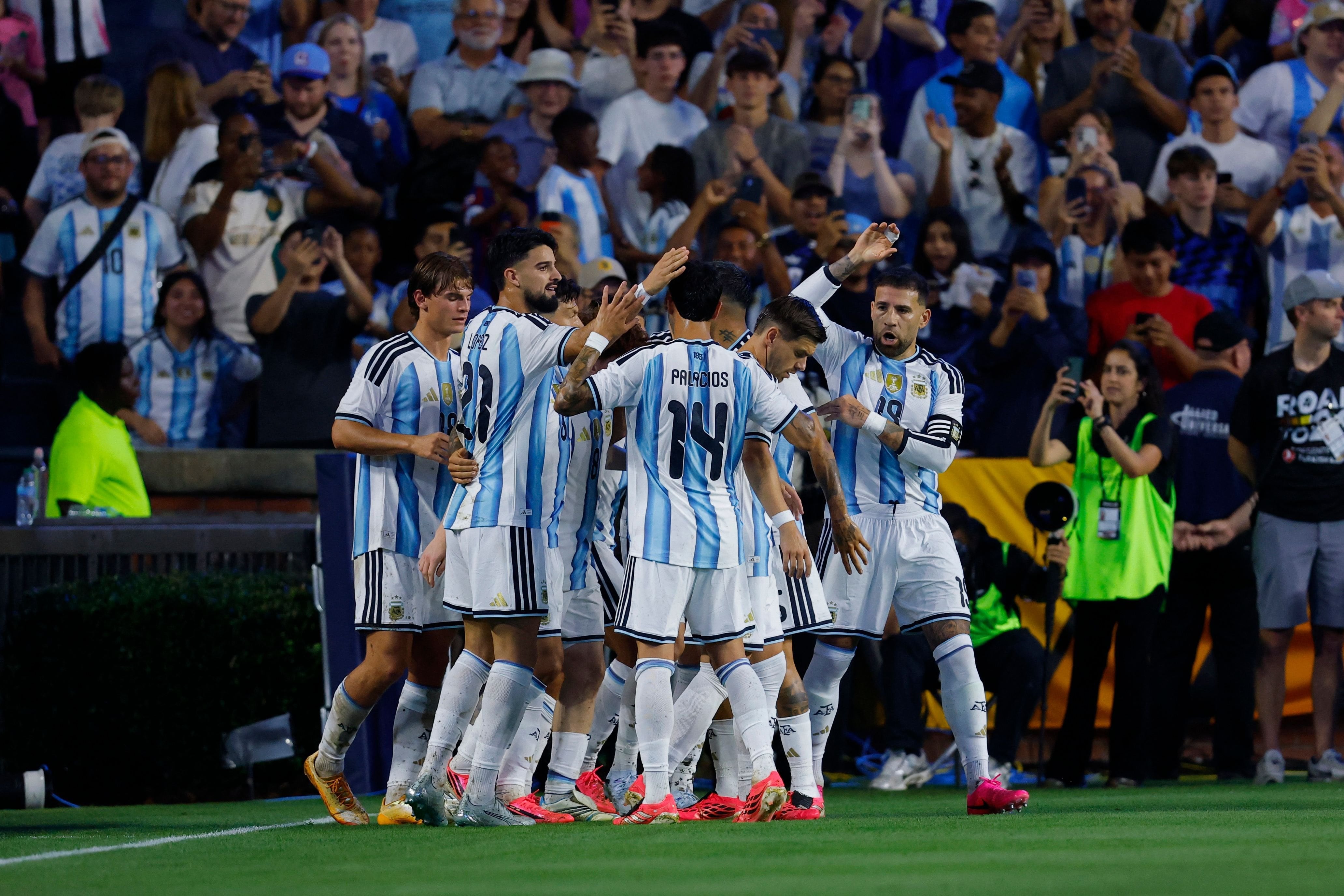 La selección superó las pruebas de los amistosos: venció a Honduras e Islandia, mostró buen juego y no sumó lesionados.