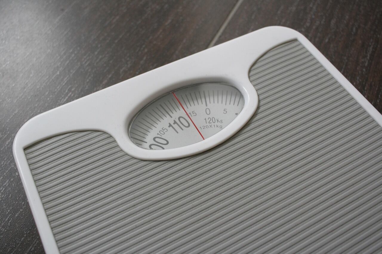 comer rápidamente incrementa el riesgo de desarrollar obesidad (Foto de carácter ilustrativo: PIXABAY)