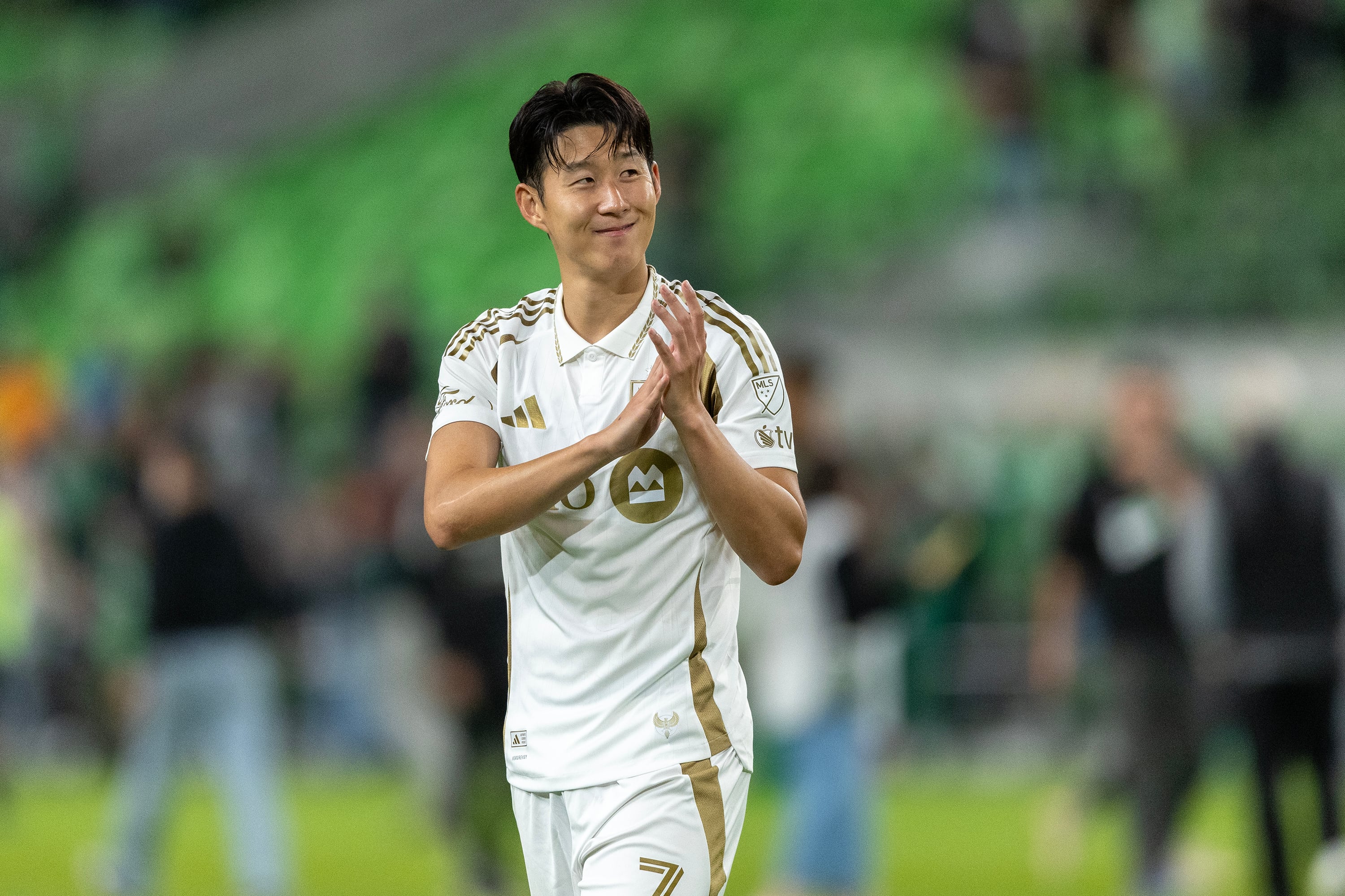 Heung-ming Son, con la camiseta de Los Ángeles FC, su club en la MLS; sólo Lionel Messi cobra más que él