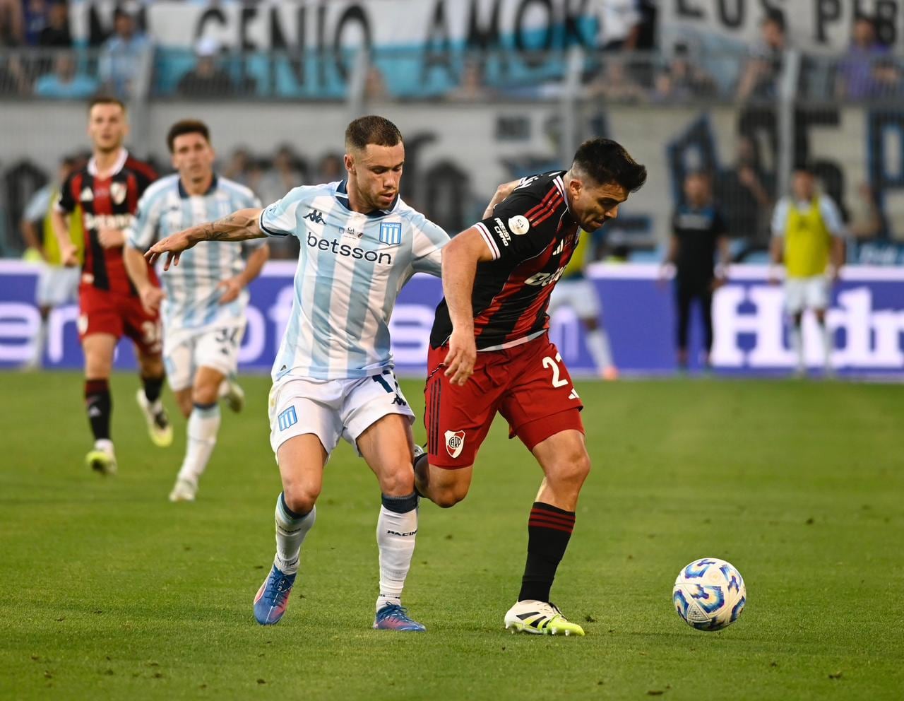 Racing vs. River, por los octavos de final del Torneo Clausura 2025: día, horario, TV y cómo ver online