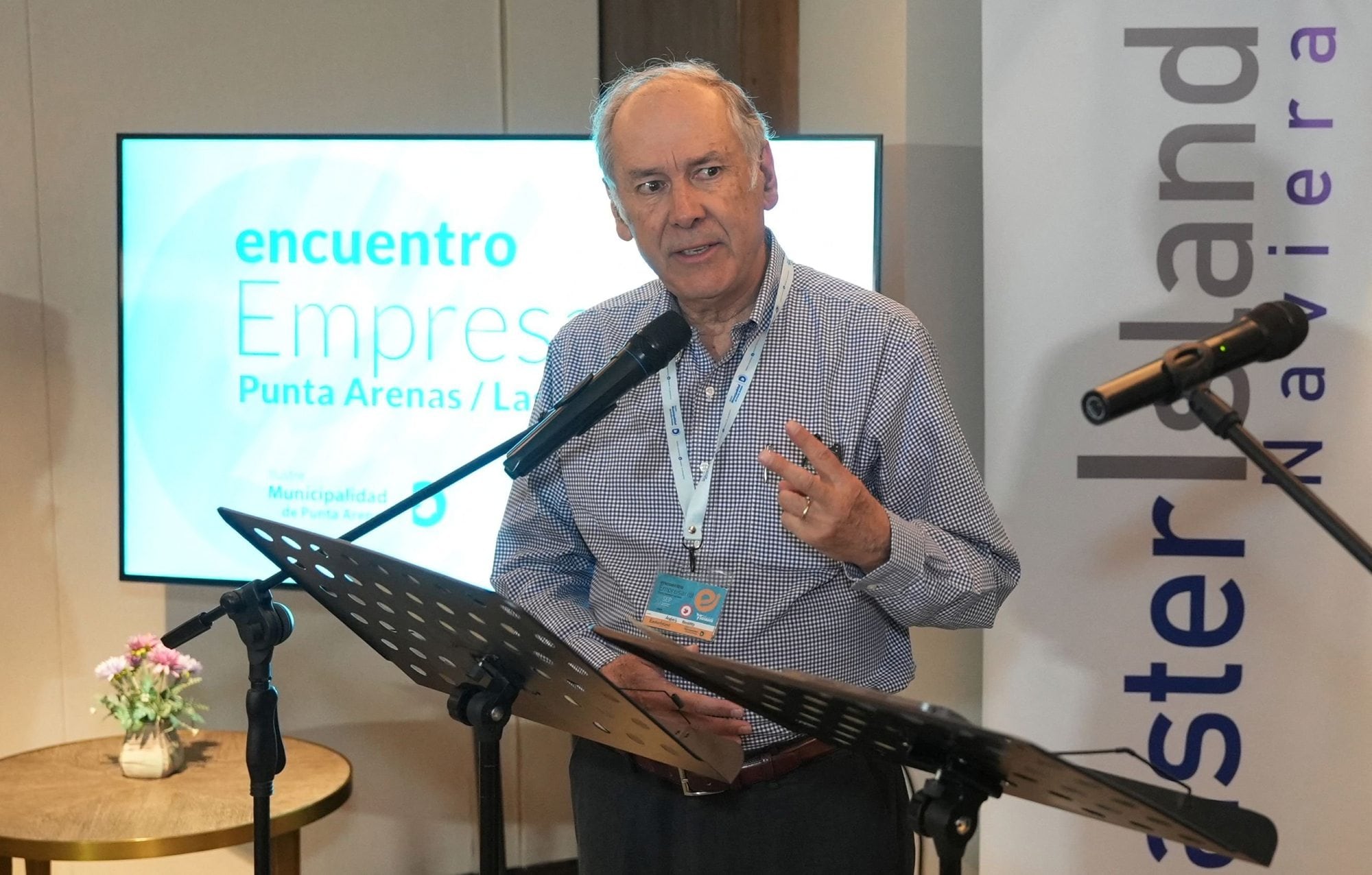 Engineer Andres Montero speaks during the Falklands Islands–Punta Arenas Business Fair, in Punta Arenas, Magallanes Region, Chile on September 28, 2026. Businesspeople from Chile and the Falklands Islands meet in Punta Arenas, southern Chile, to finalize details for a new commercial shipping route scheduled to open between November and December 2026. (Photo by Claudio MONGE / AFP)