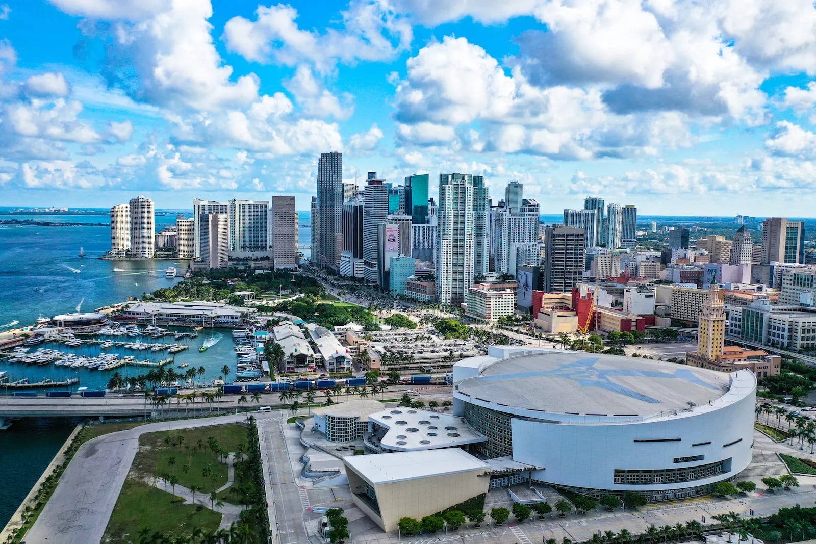 Los principales impulsores del negocio turístico son el sector de reuniones y convenciones