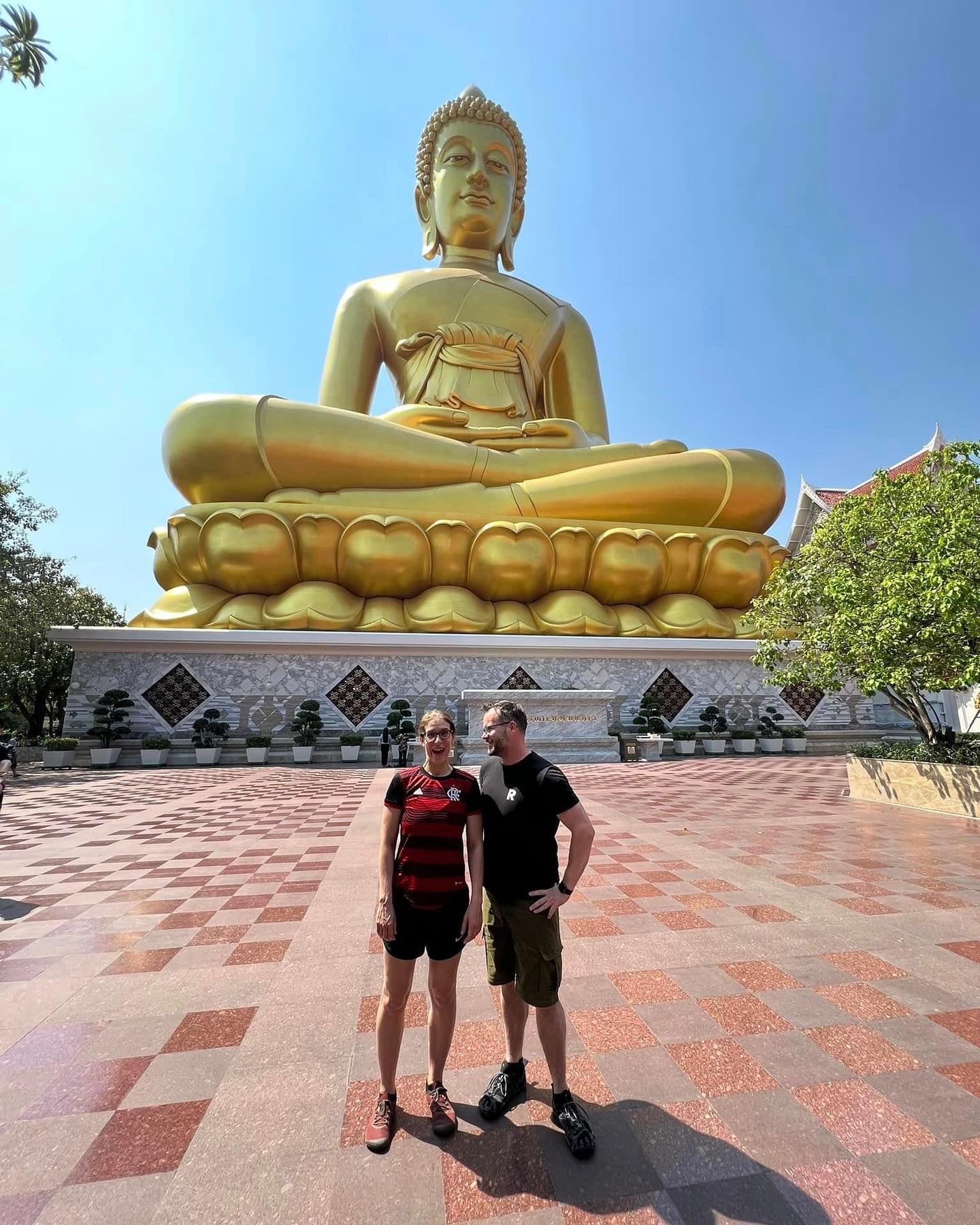 El secreto de una pareja para conseguir el retiro antes de los 40: “Llevamos el almuerzo al trabajo durante 10 años y pudimos jubilarnos” 7 En la actualidad disfrutan de recorrer el mundo juntos
