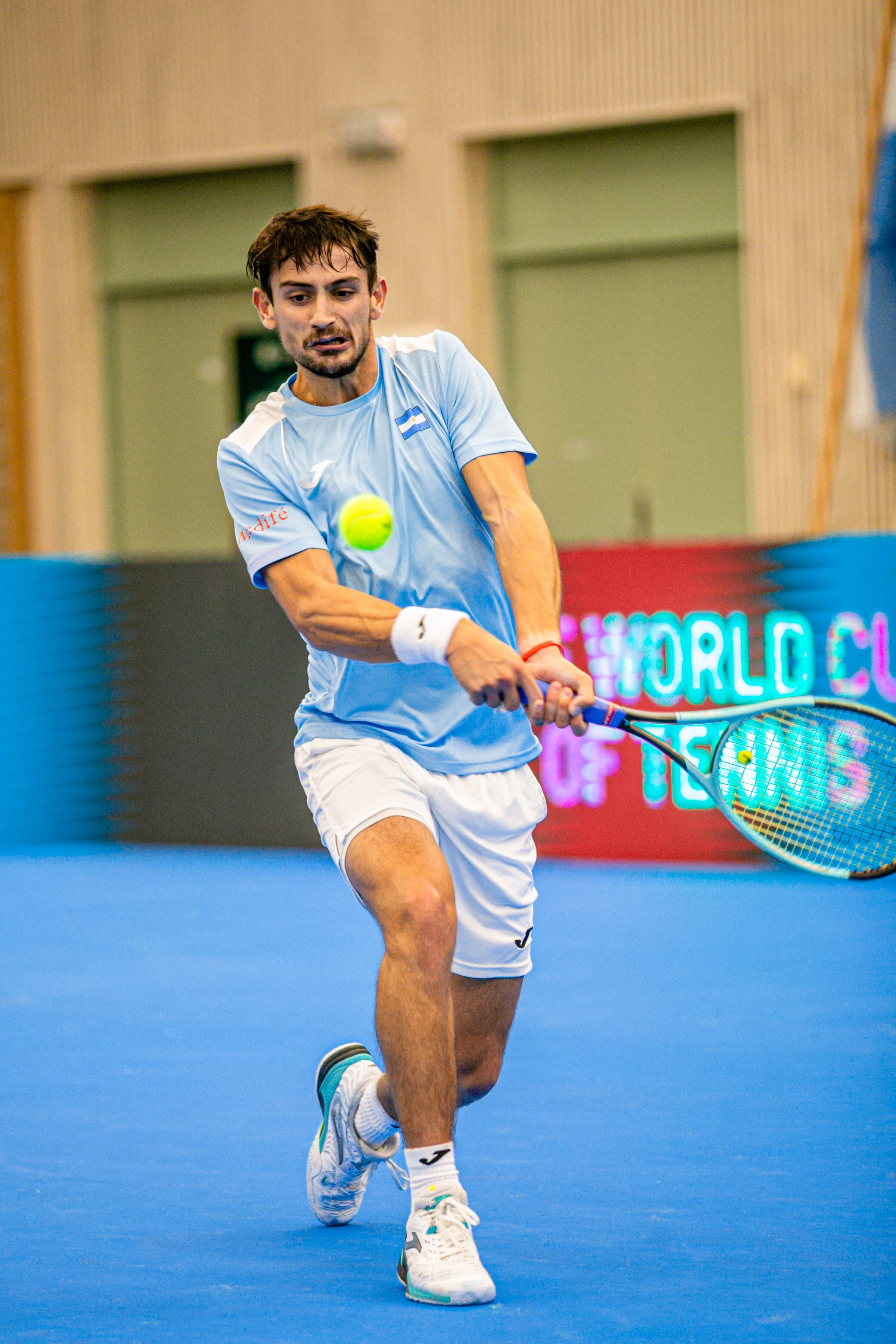 El revés de Navone en acción