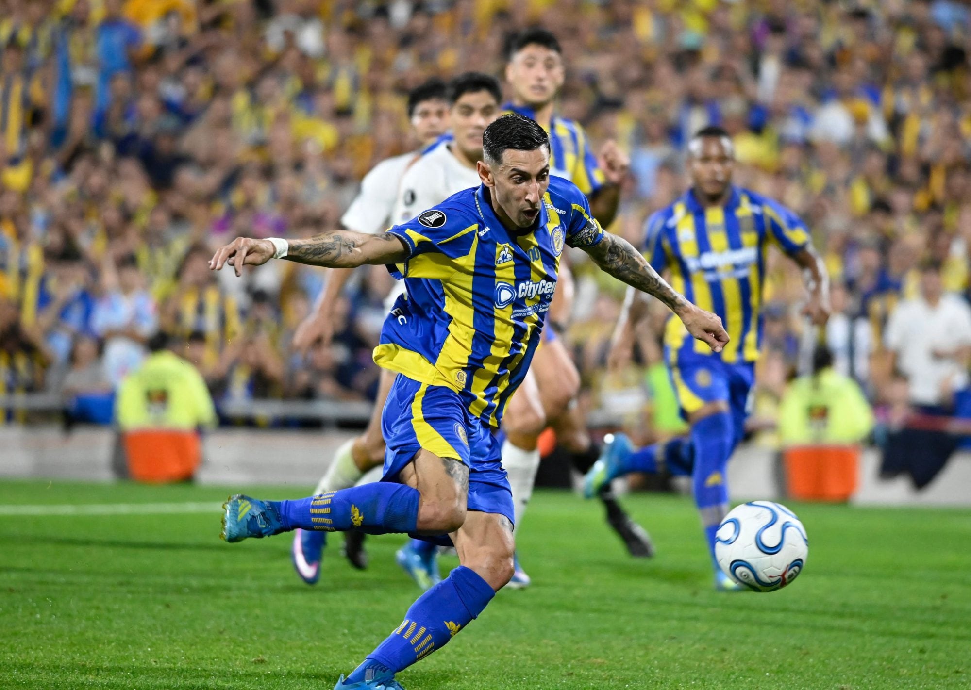 El penal que falló Ángel Di María y el gol de Ovando en el triunfo de Rosario Central ante Libertad por la Copa Libertadores