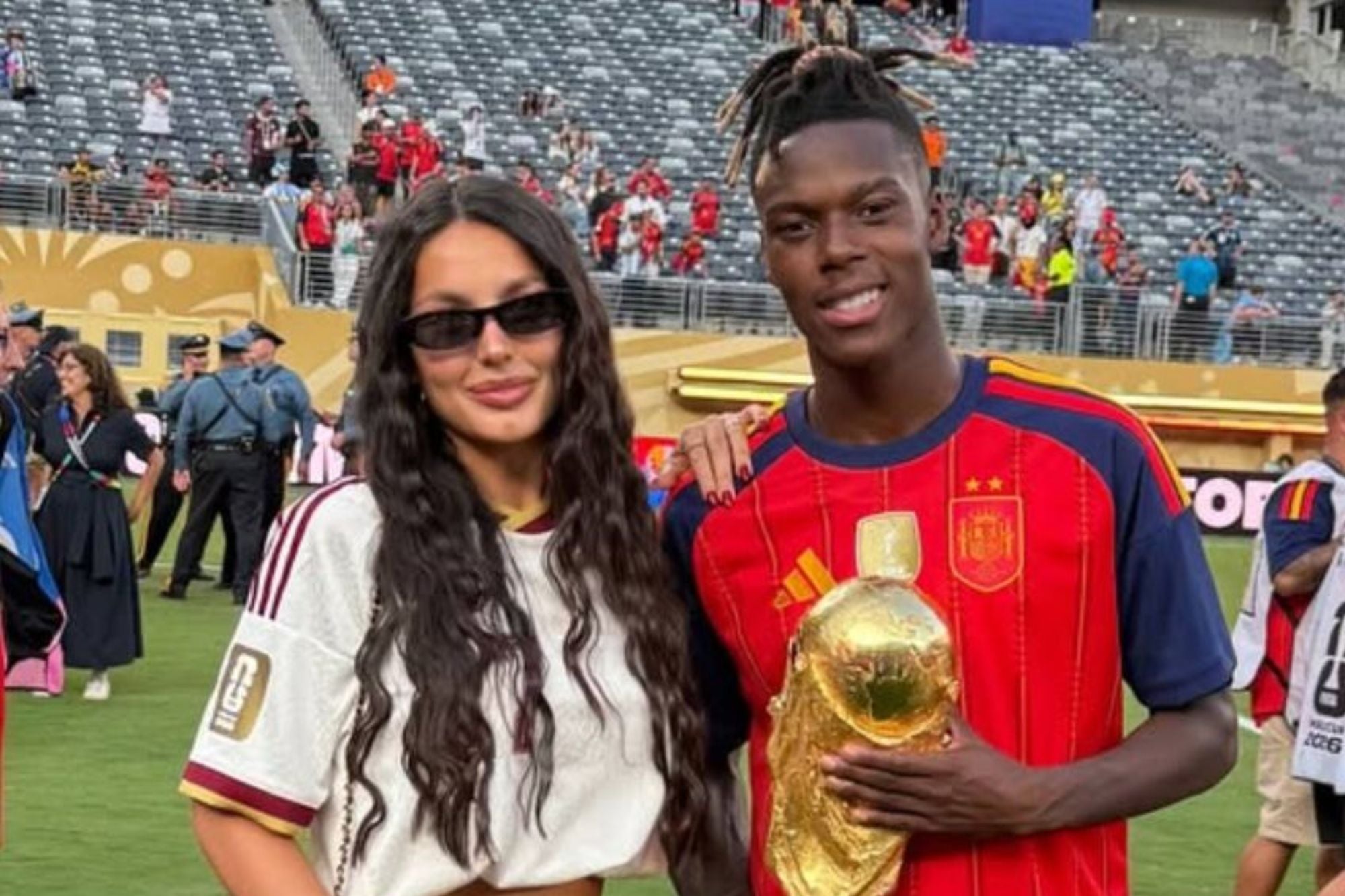 Escándalo en España: Nico Williams se separó de su novia a días de ganar el Mundial y ya fue visto con otras mujeres en un yate