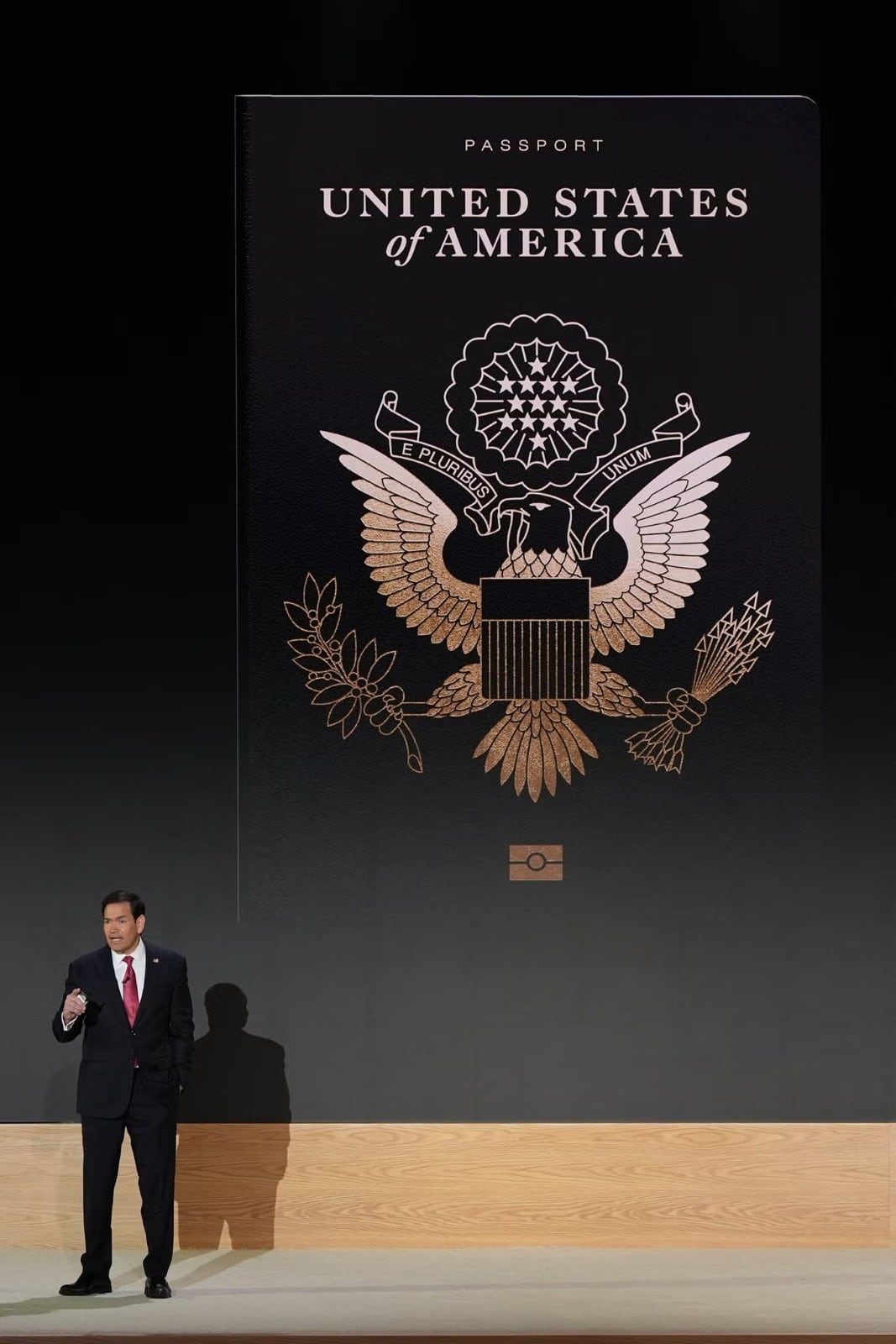 Rubio durante la presentación de Flight of the Eagle, el nuevo diseño del pasaporte estadounidense desde 2028