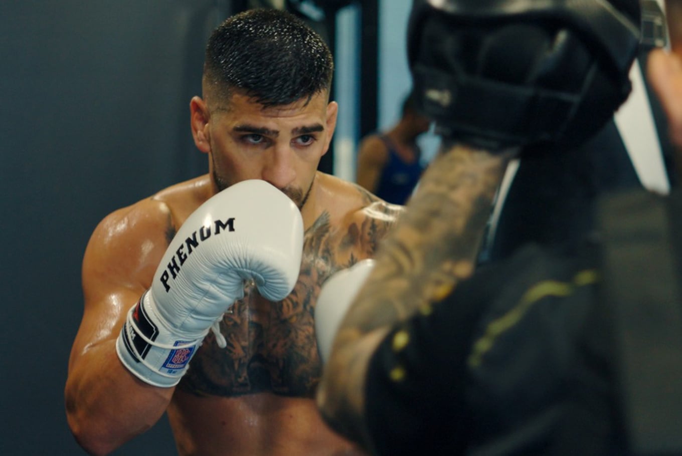 Ilia Topuria, doble campeón de UFC: "El miedo es mi gasolina, lo que me empuja a seguir"
