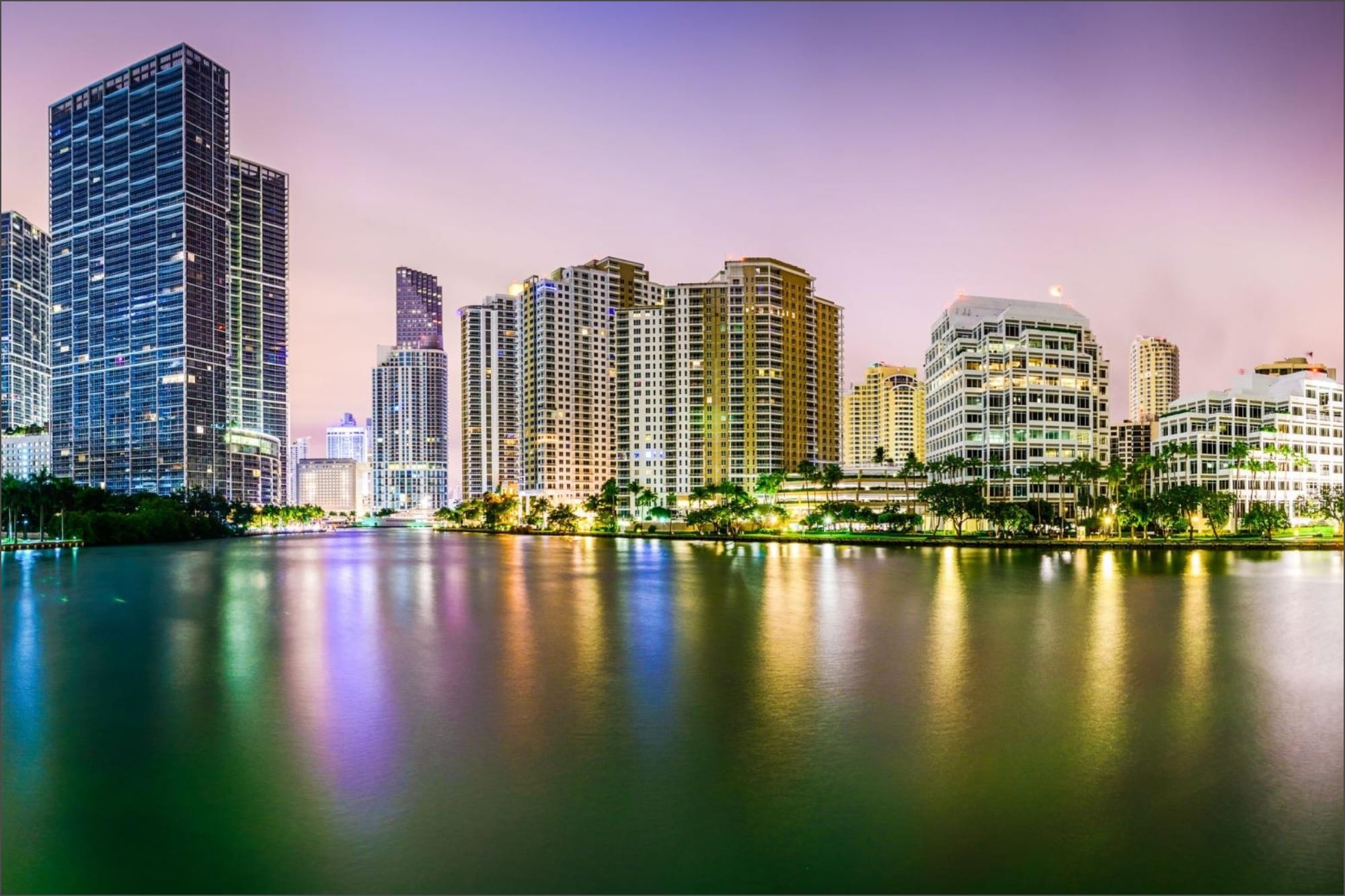 La ciudad de Miami inauguró las nuevas viviendas asequibles en el barrio latino de Little Havanna