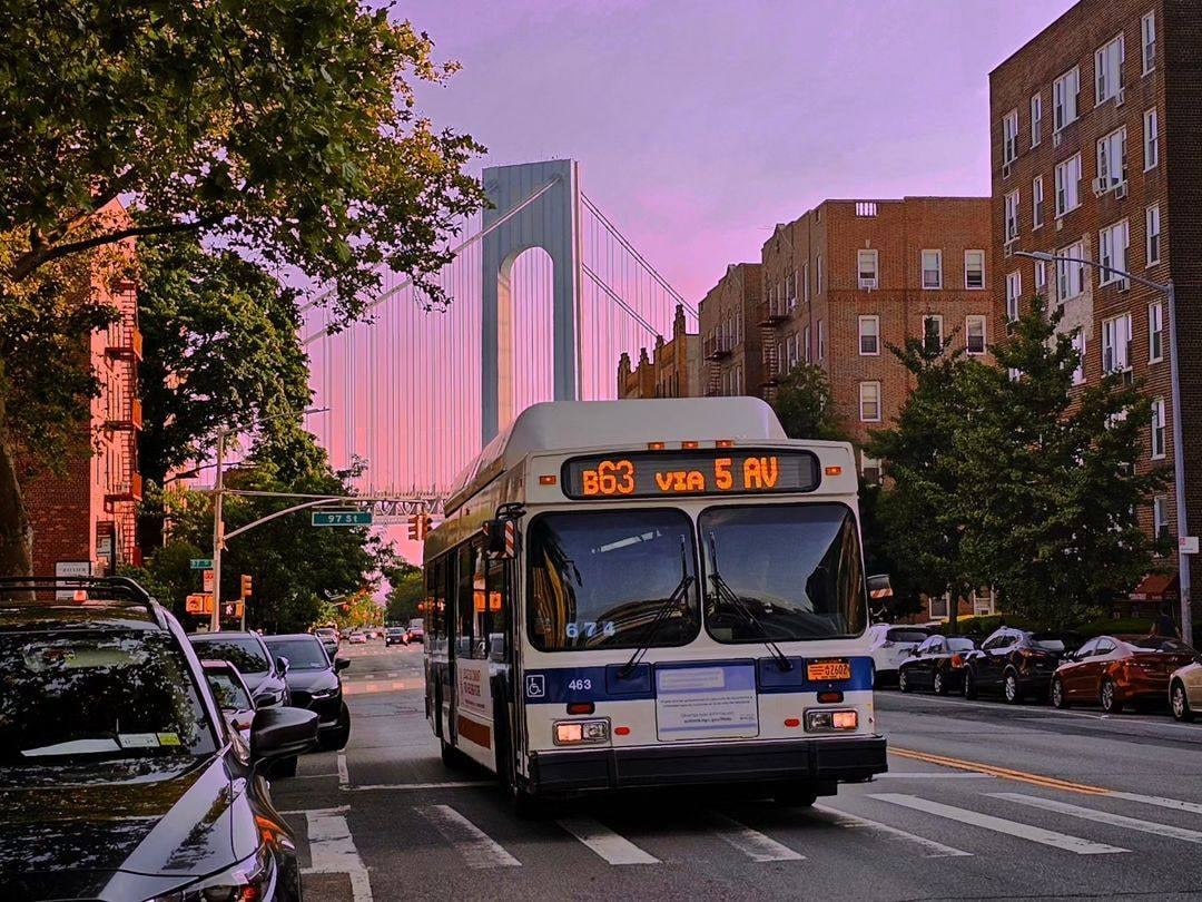 Mamdani pretende implementar los autobuses gratuitos en la Gran Manzana