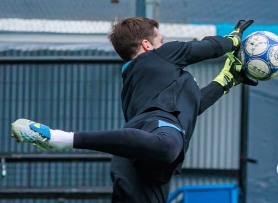 Racing se entrena a la espera del partido del domingo contra Independiente; Cambeses será el arquero titular