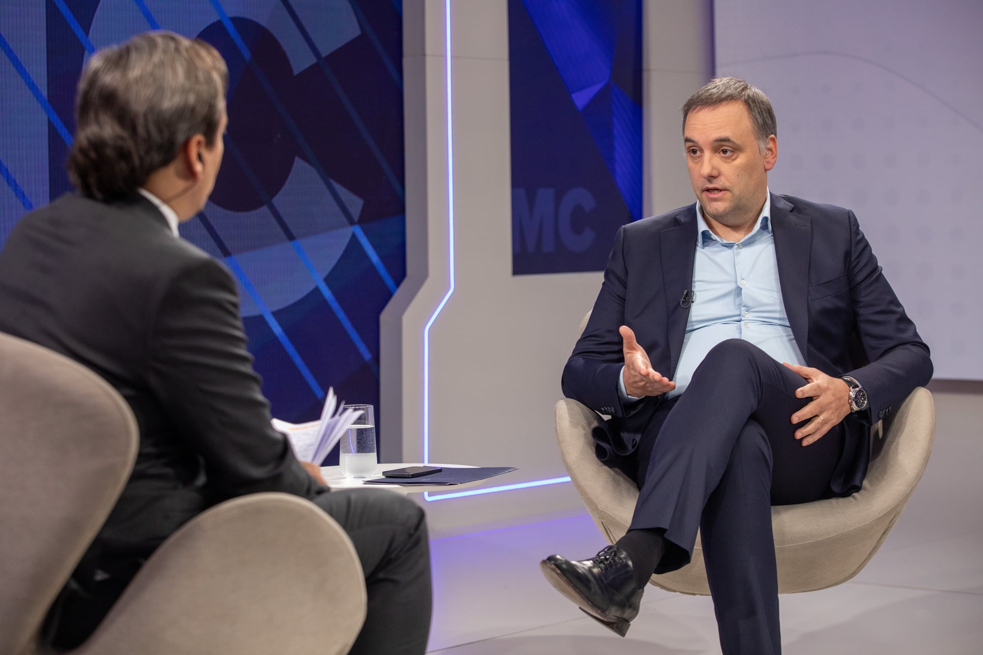 Entrevista de Manuel Adorni en LN+