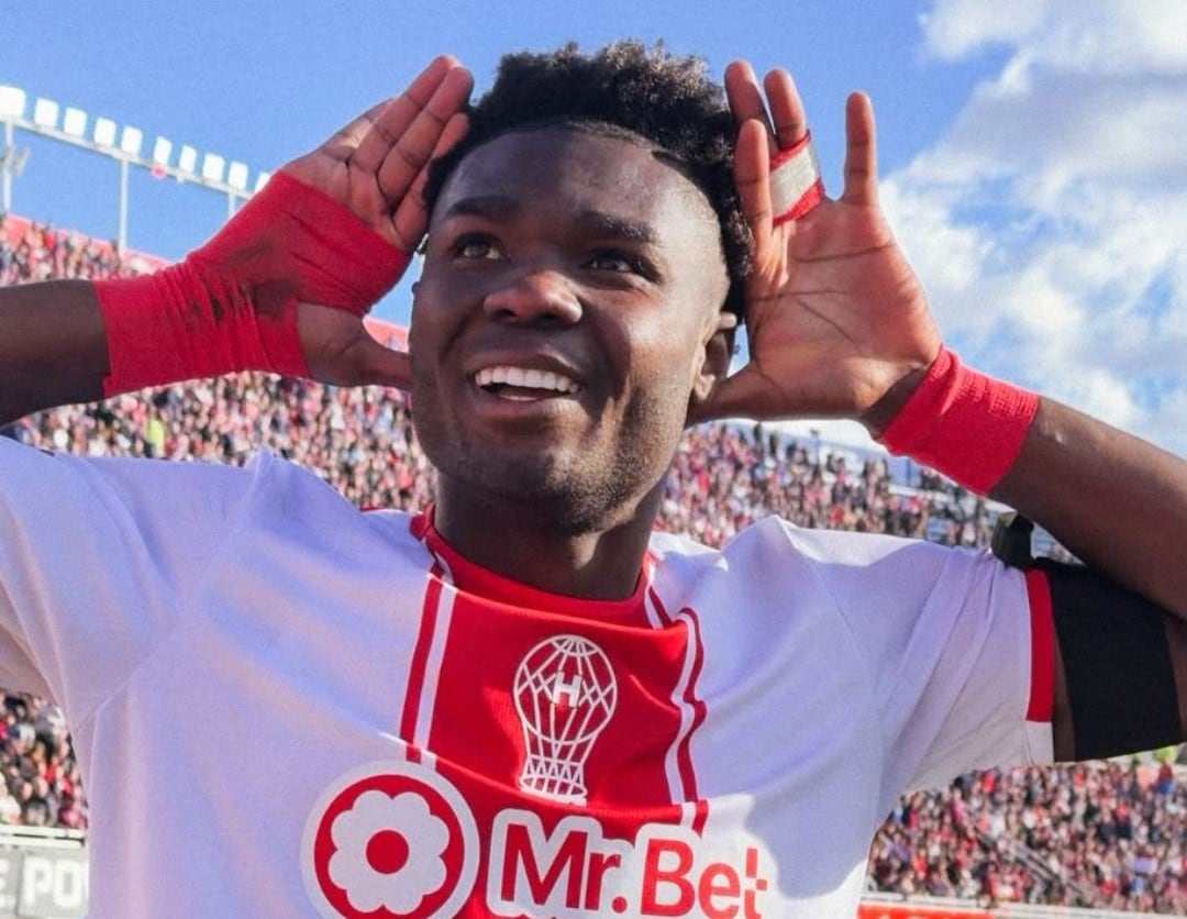 Jordy Caicedo es uno de los jugadores más destacados del Globo y buscará anotar ante River