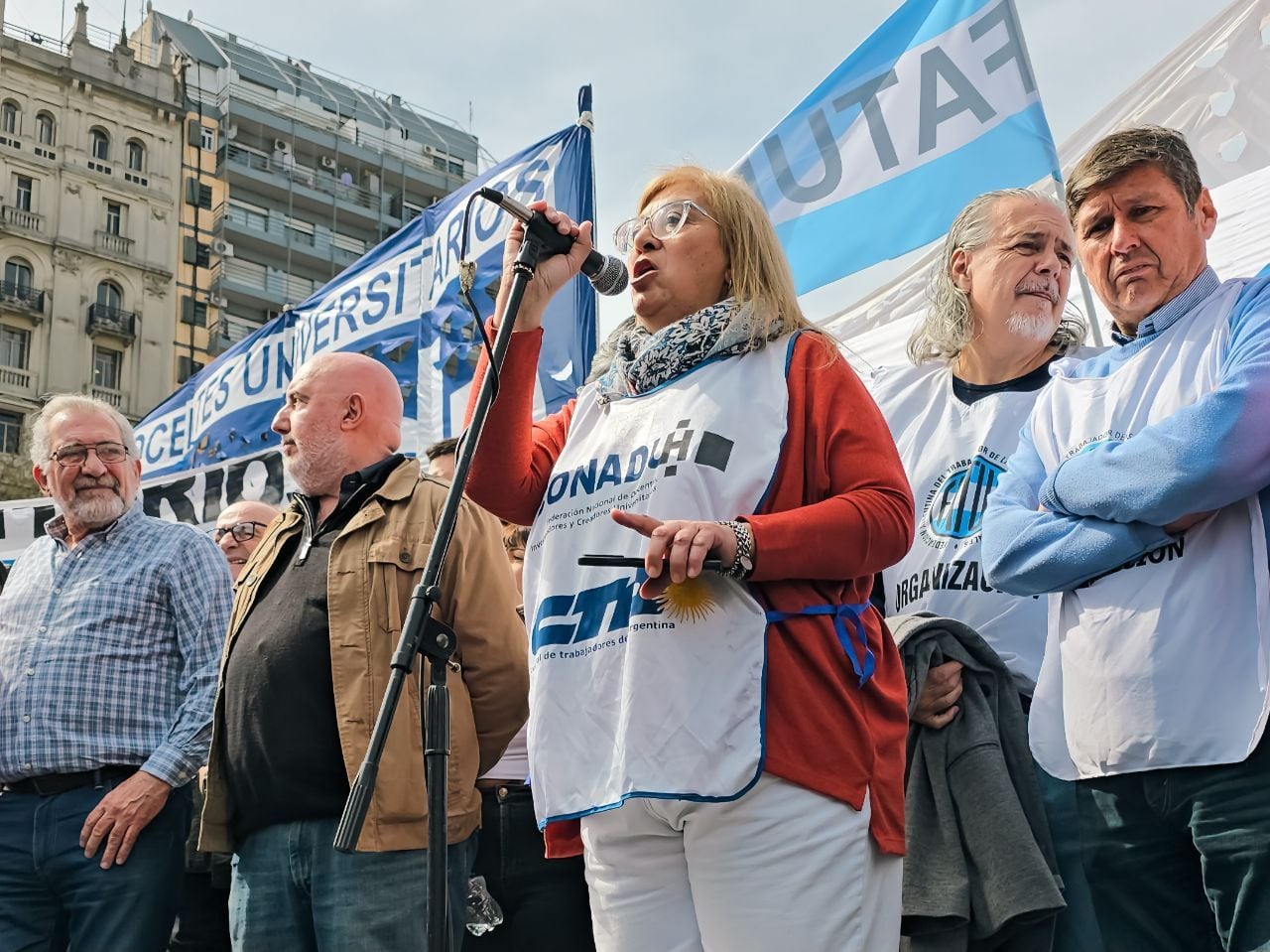 Docentes universitarios inician este miércoles un paro nacional de 72 horas por reclamo salarial y presupuestario