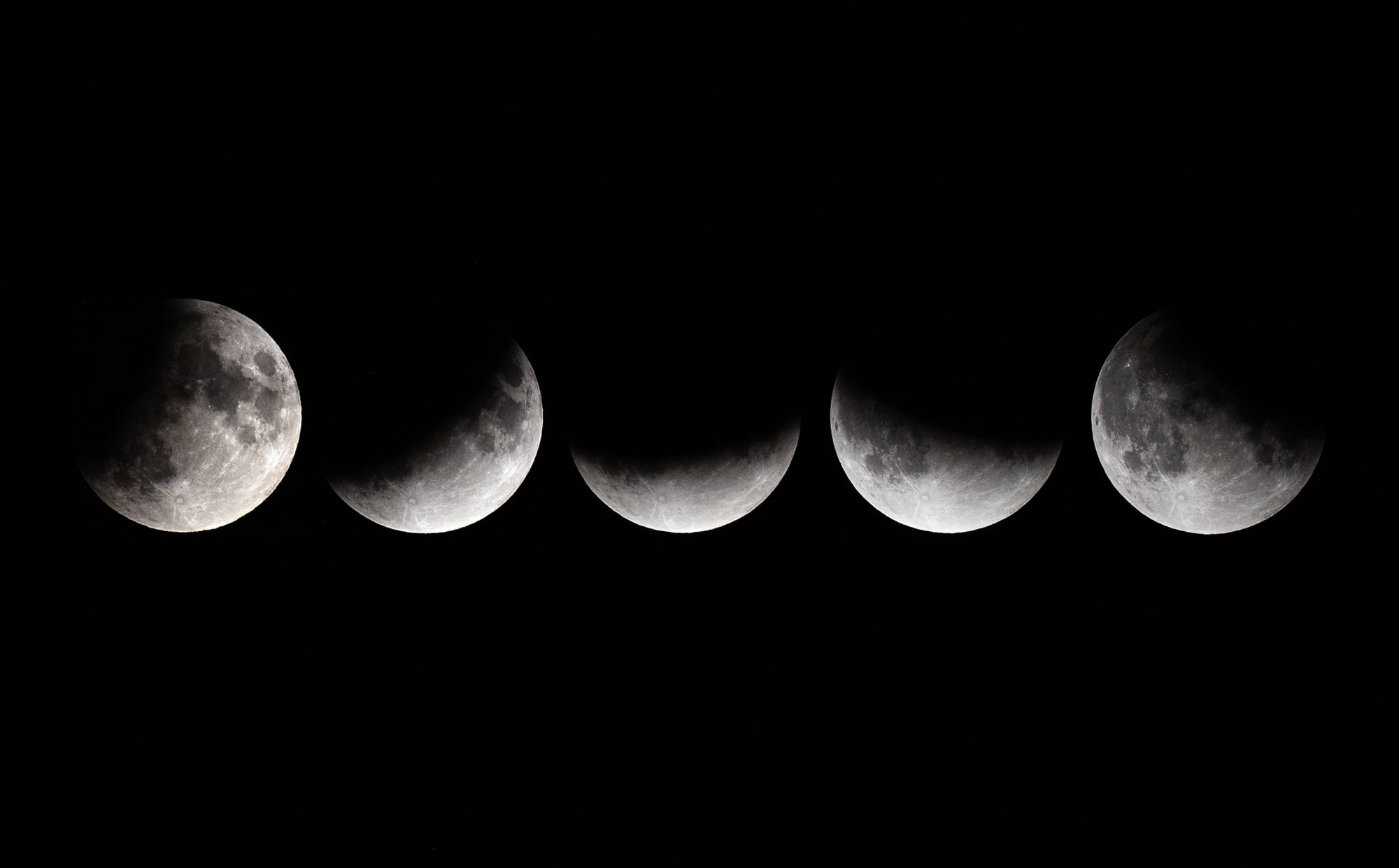 Todo lo que hay que saber del eclipse lunar parcial del 27 de agosto