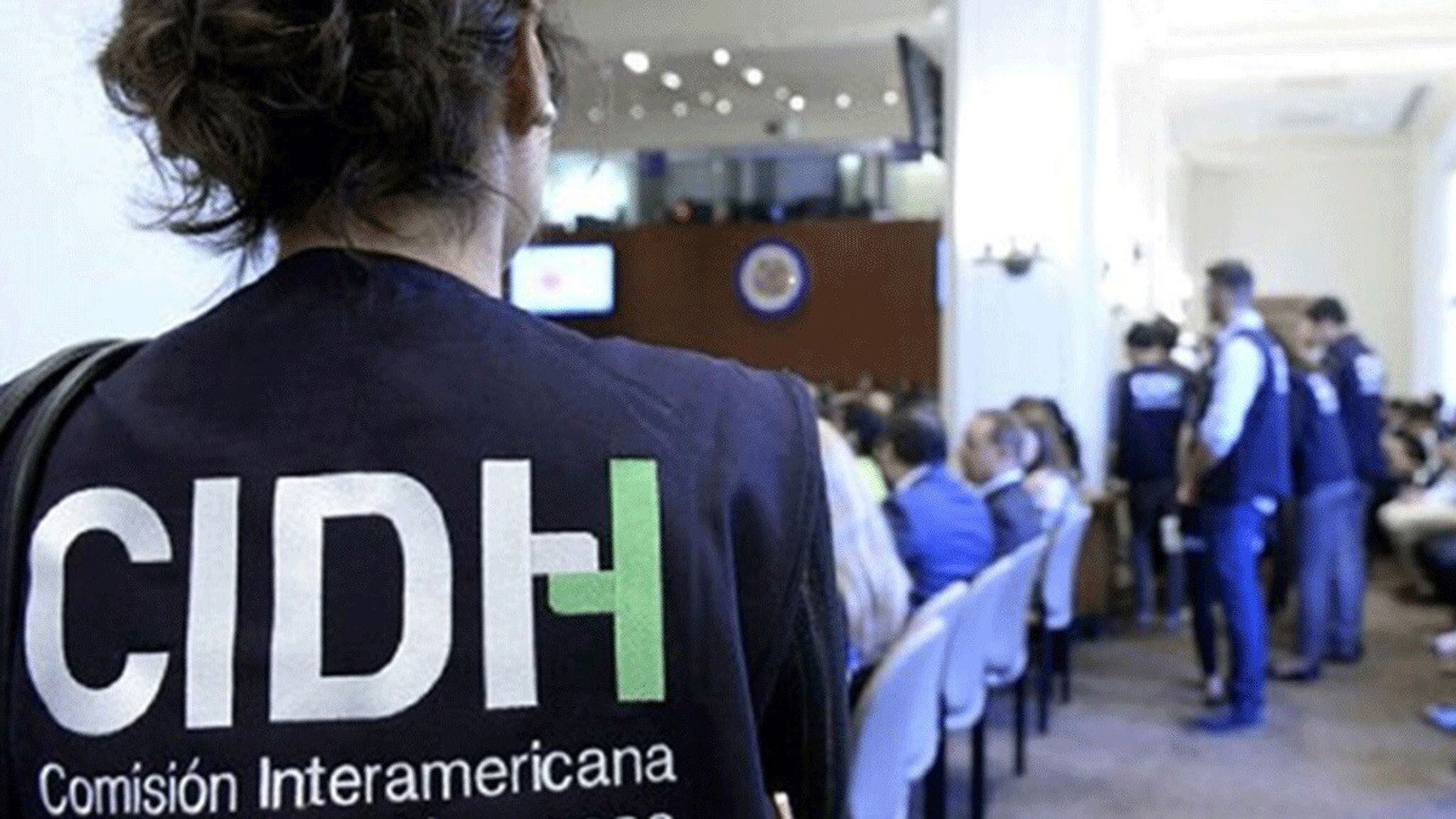 La Comisión funciona como un filtro ante la Corte