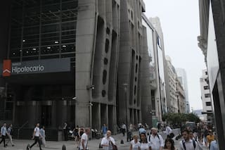 La historia de la sede del Banco Hipotecario, una joya de Clorindo Testa