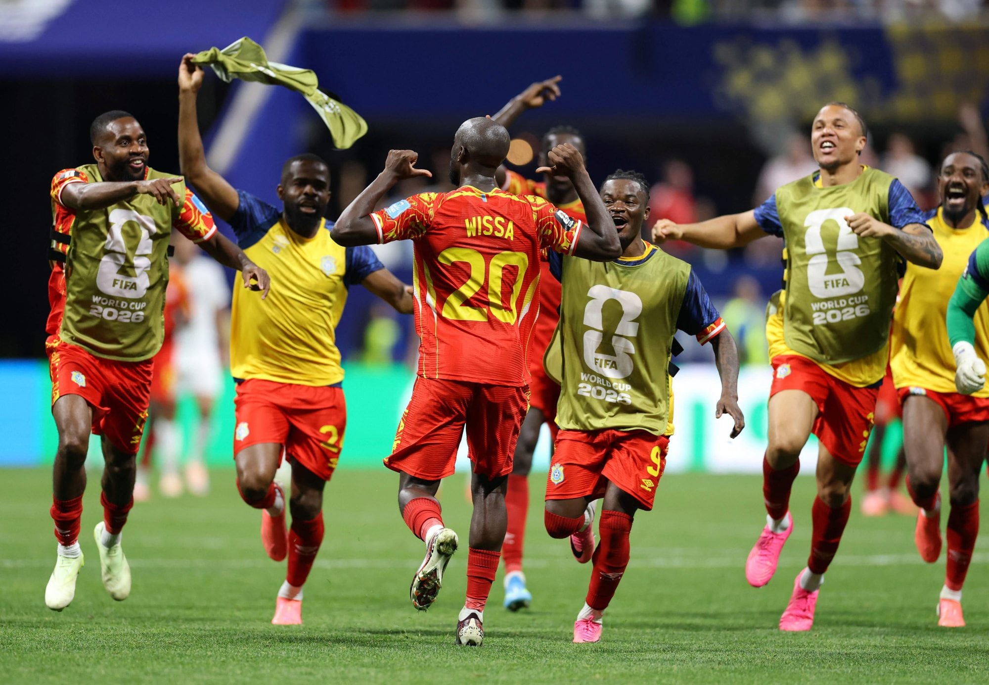 RD Congo sufre la epidemia de ébola, pero vive un sábado de fiesta: pasó a dieciseisavos del Mundial