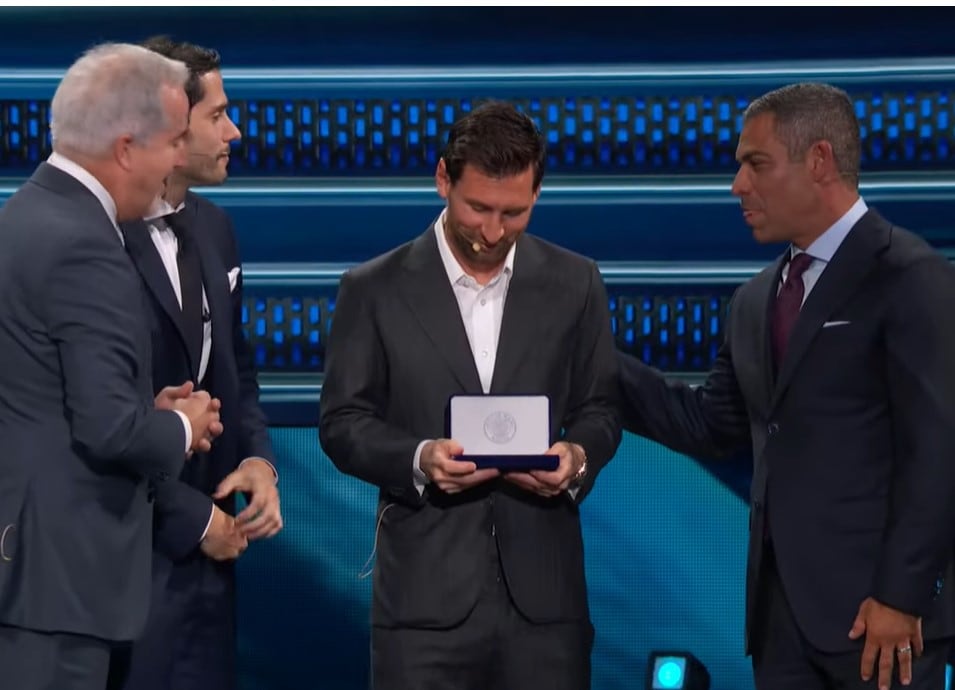 Messi, figura en el foro empresarial de Miami: le entregaron la llave de la ciudad y se quebró