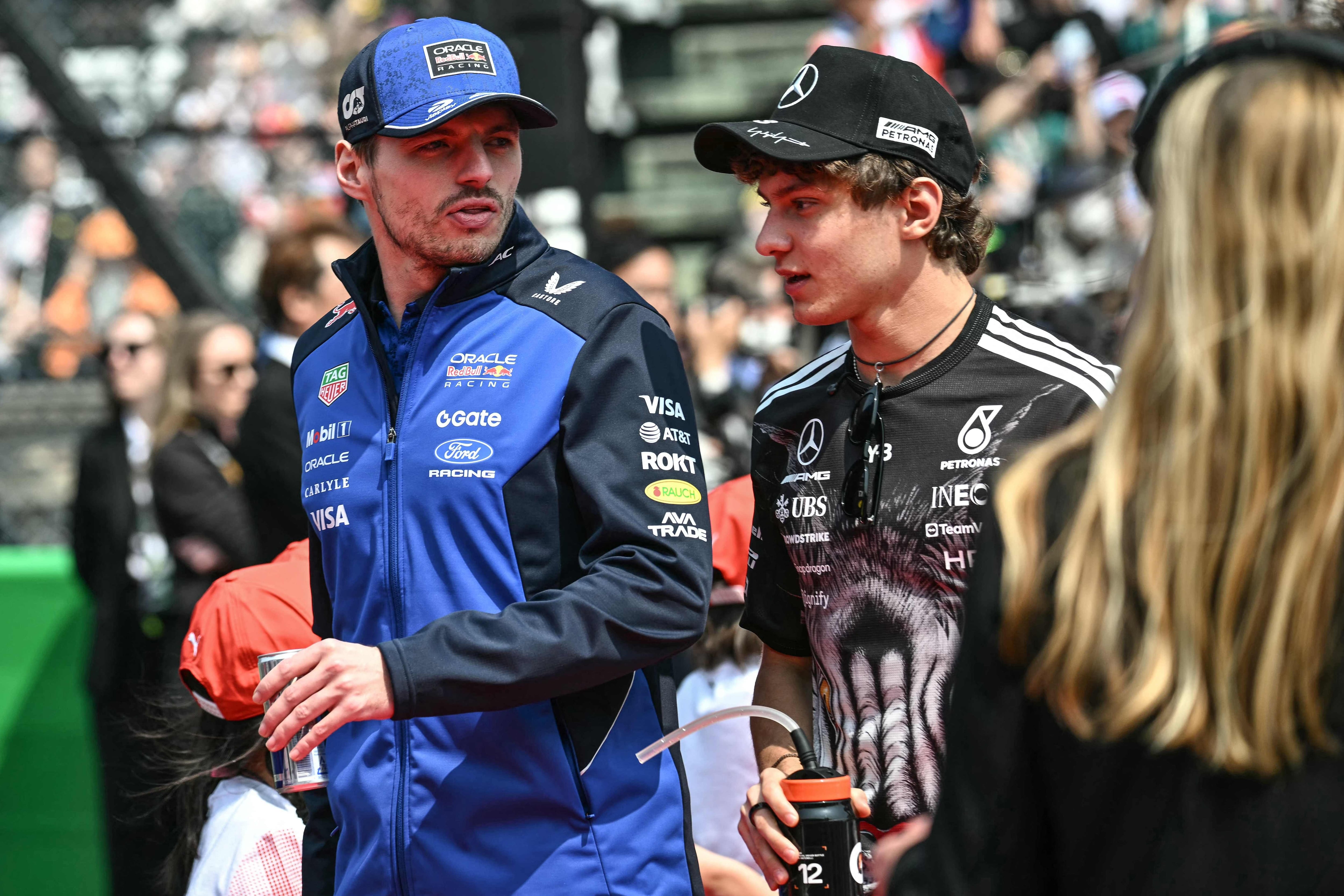 Max Verstappen está enojado con su Red Bull y con la Fórmula 1 toda este año; Kimi Antonelli partirá primero en la carrera de Suzuka.