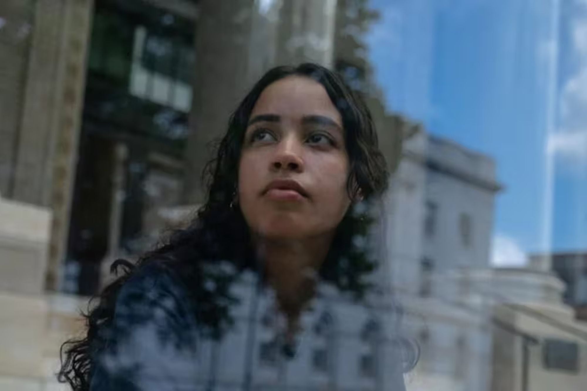 Se graduó con honores, pero sin saber leer ni escribir: la impactante historia de Aleysha Ortiz 7 A pesar de haber obtenido su diploma, aseguró que no sabía leer ni escribir de manera funcional