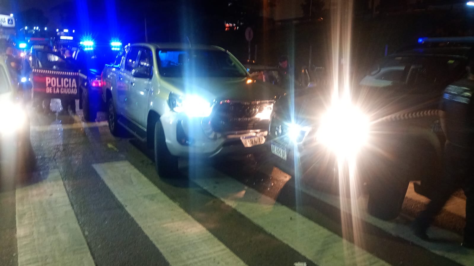 Detuvieron a un hombre con una camioneta robada tras una persecución por la General Paz y un choque en Liniers