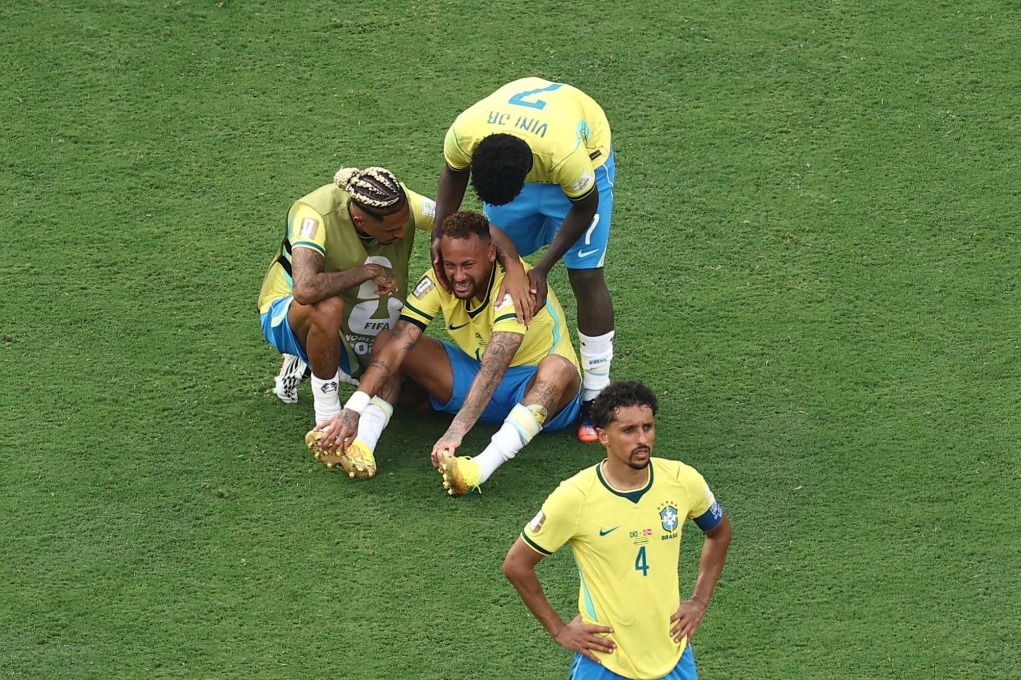 El llanto de Neymar y todo Brasil