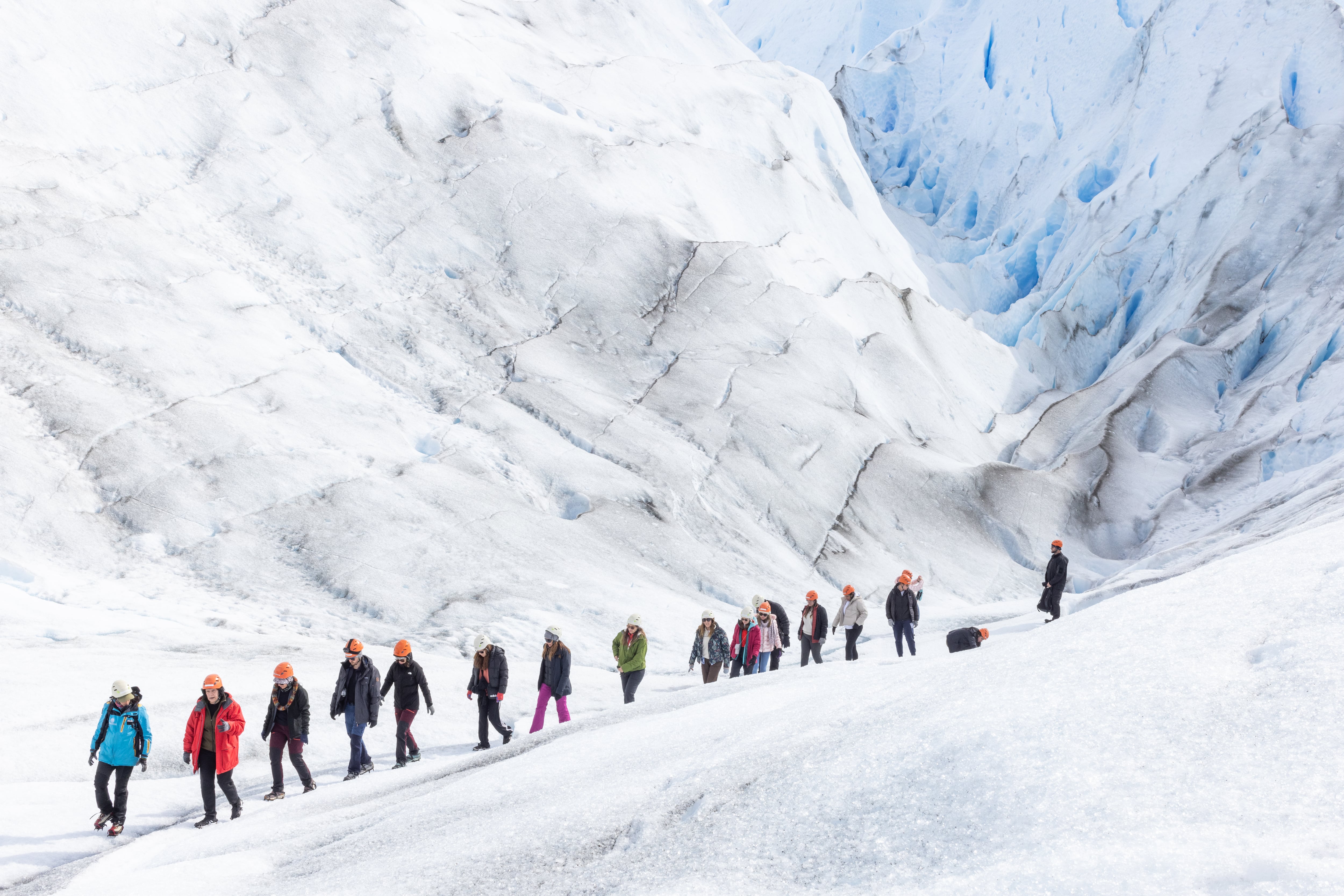 Existe un trekking sobre el glaciar