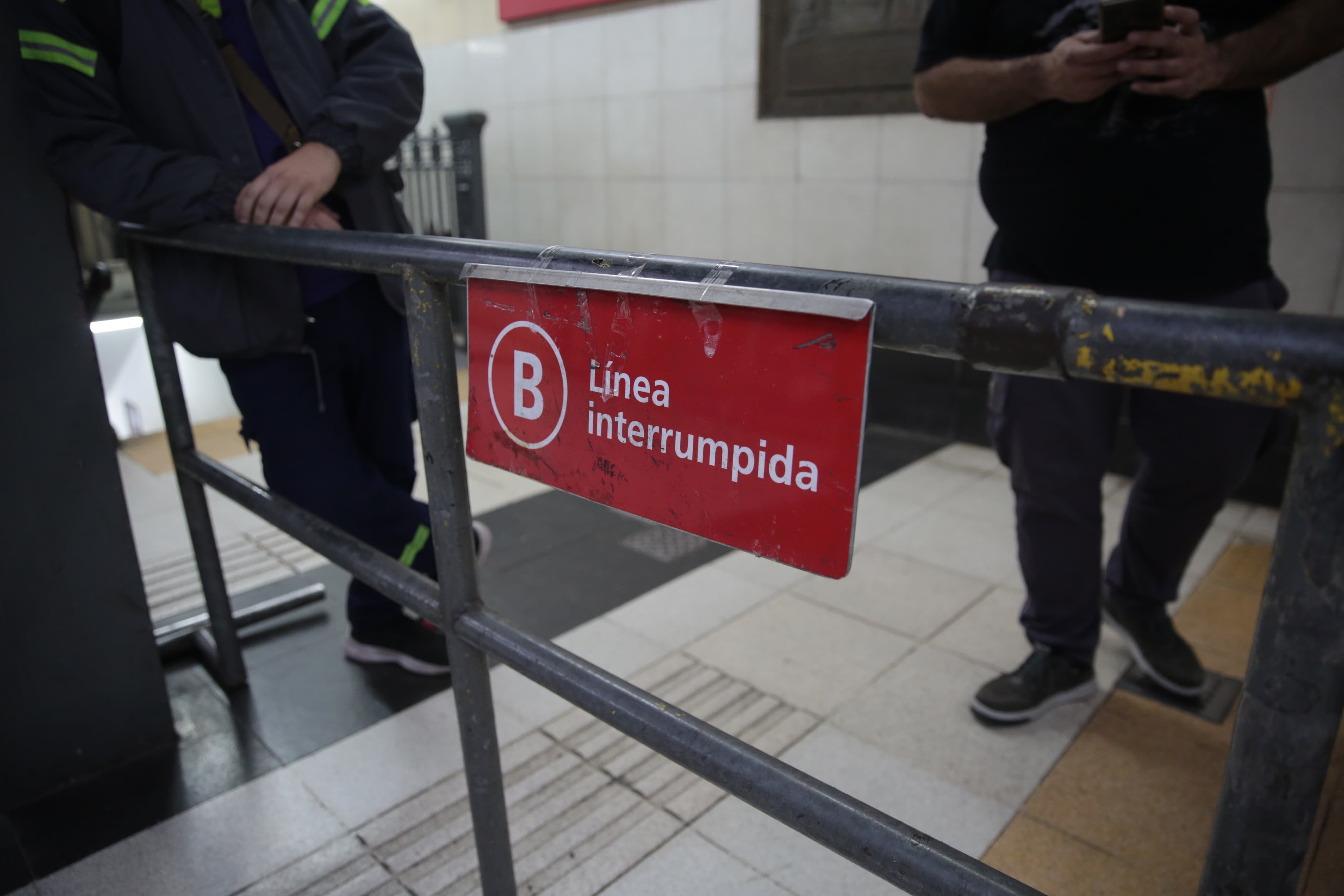 La estación de la línea B fue cerrada temporalmente para realizar las tareas correspondientes