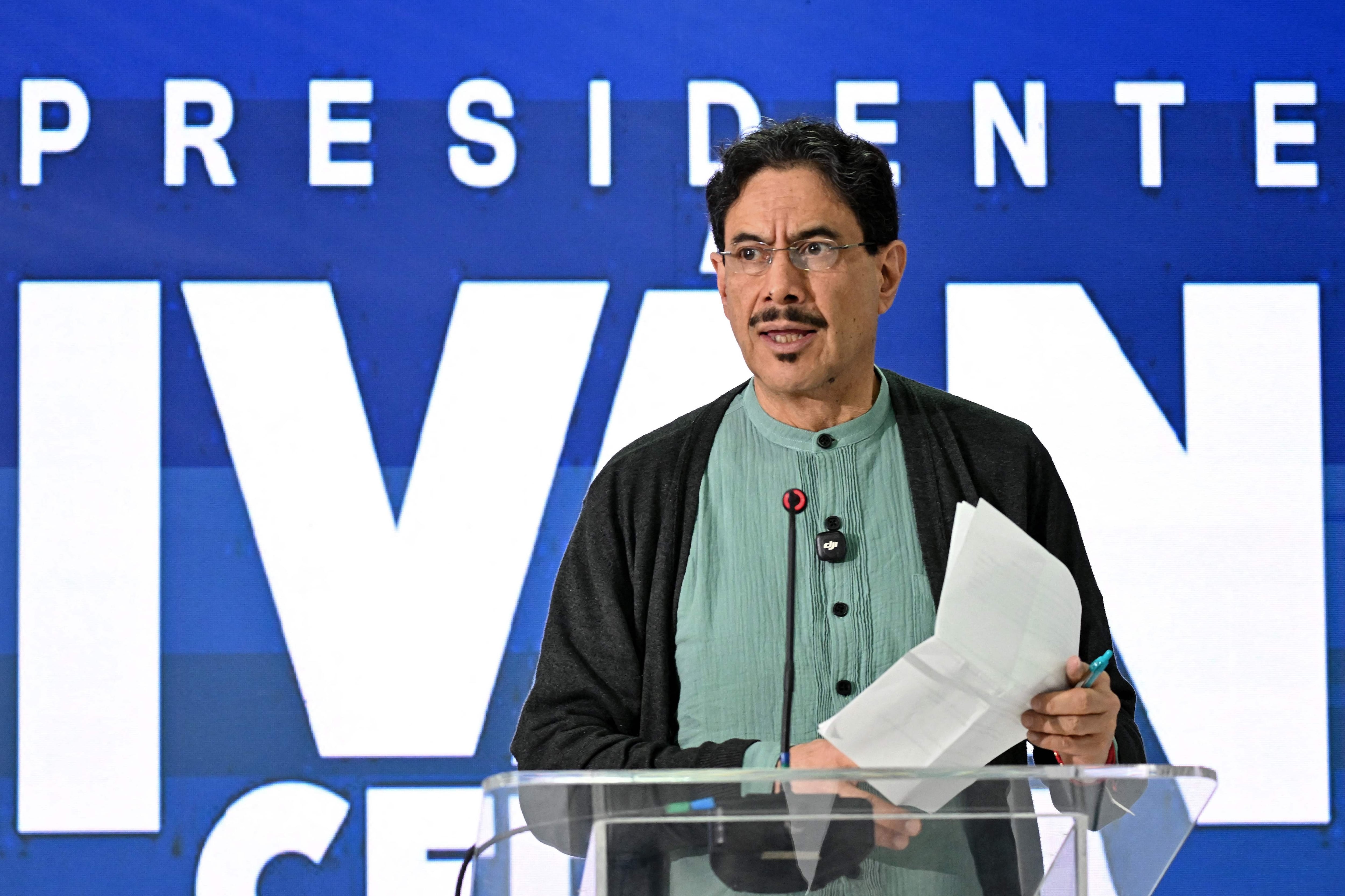 El candidato presidencial colombiano del gobernante Pacto Histórico, Iván Cepeda